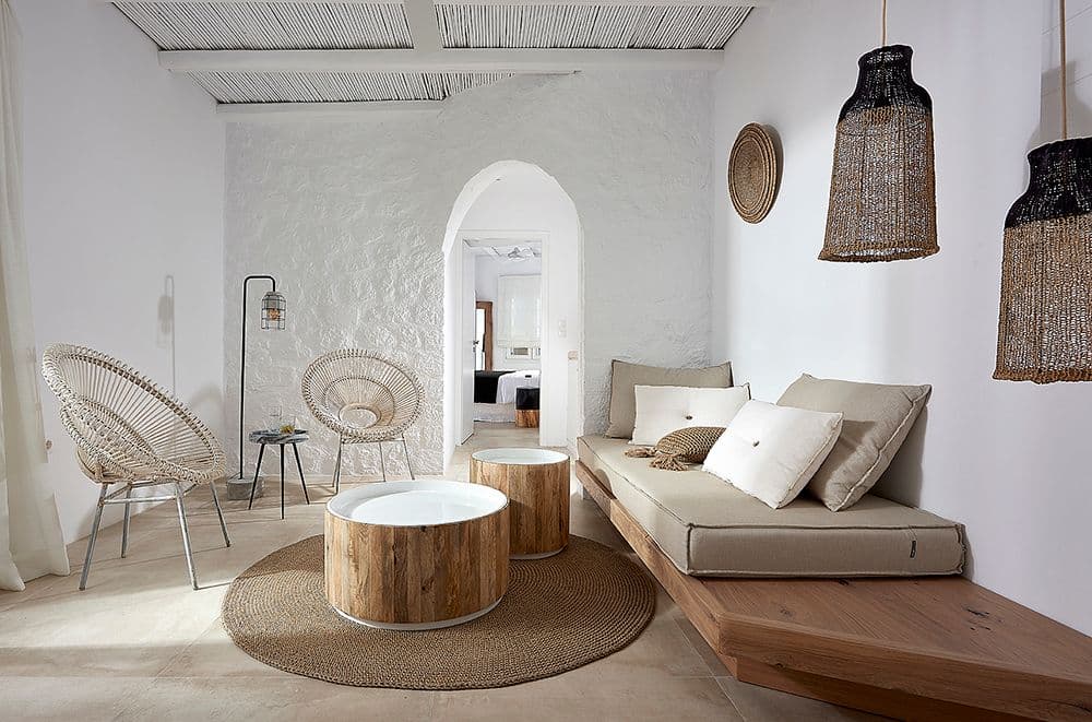 room-types-DELMARAS-4-0.jpg