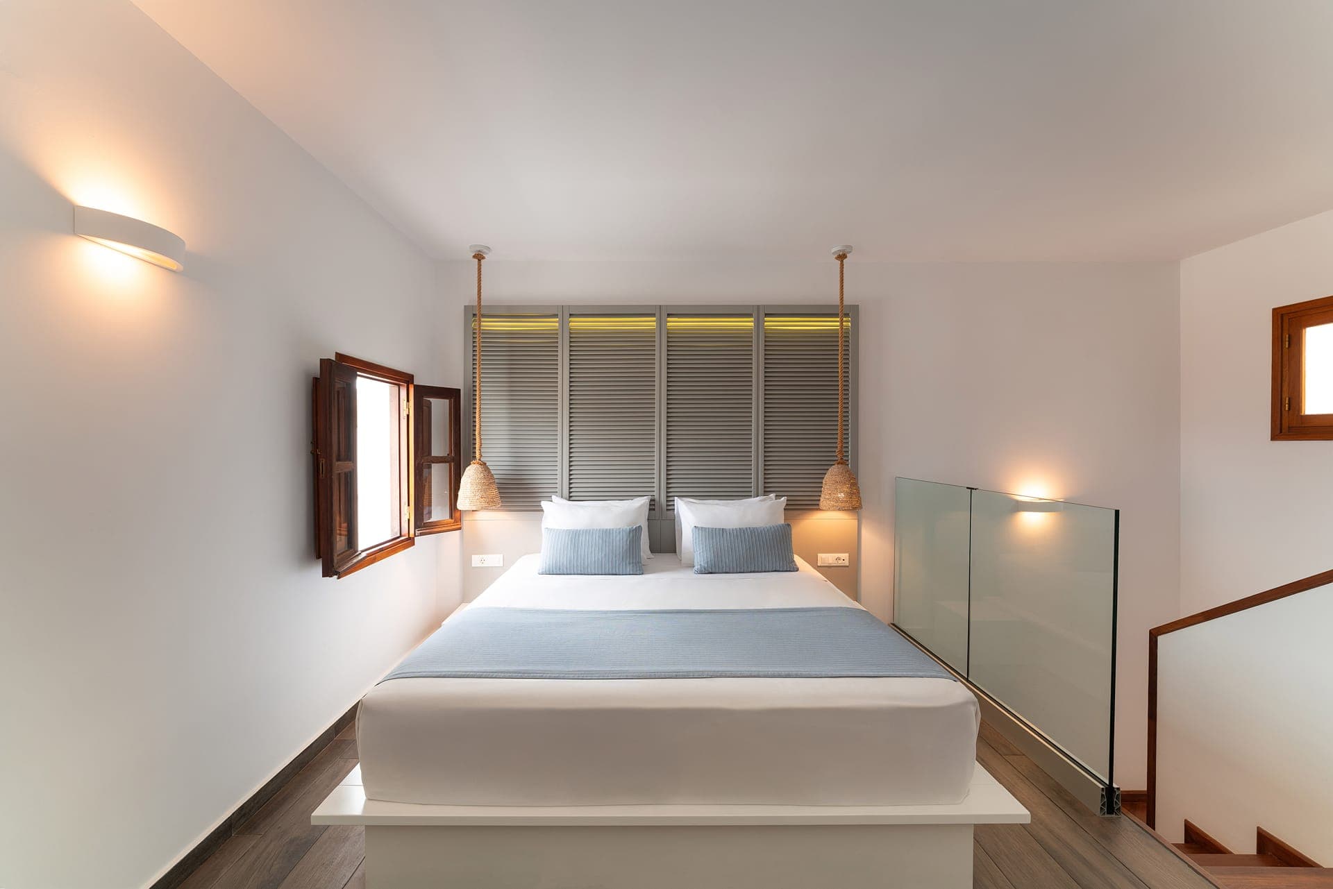 room-types-DELMARS-DBLWAV-0.jpg