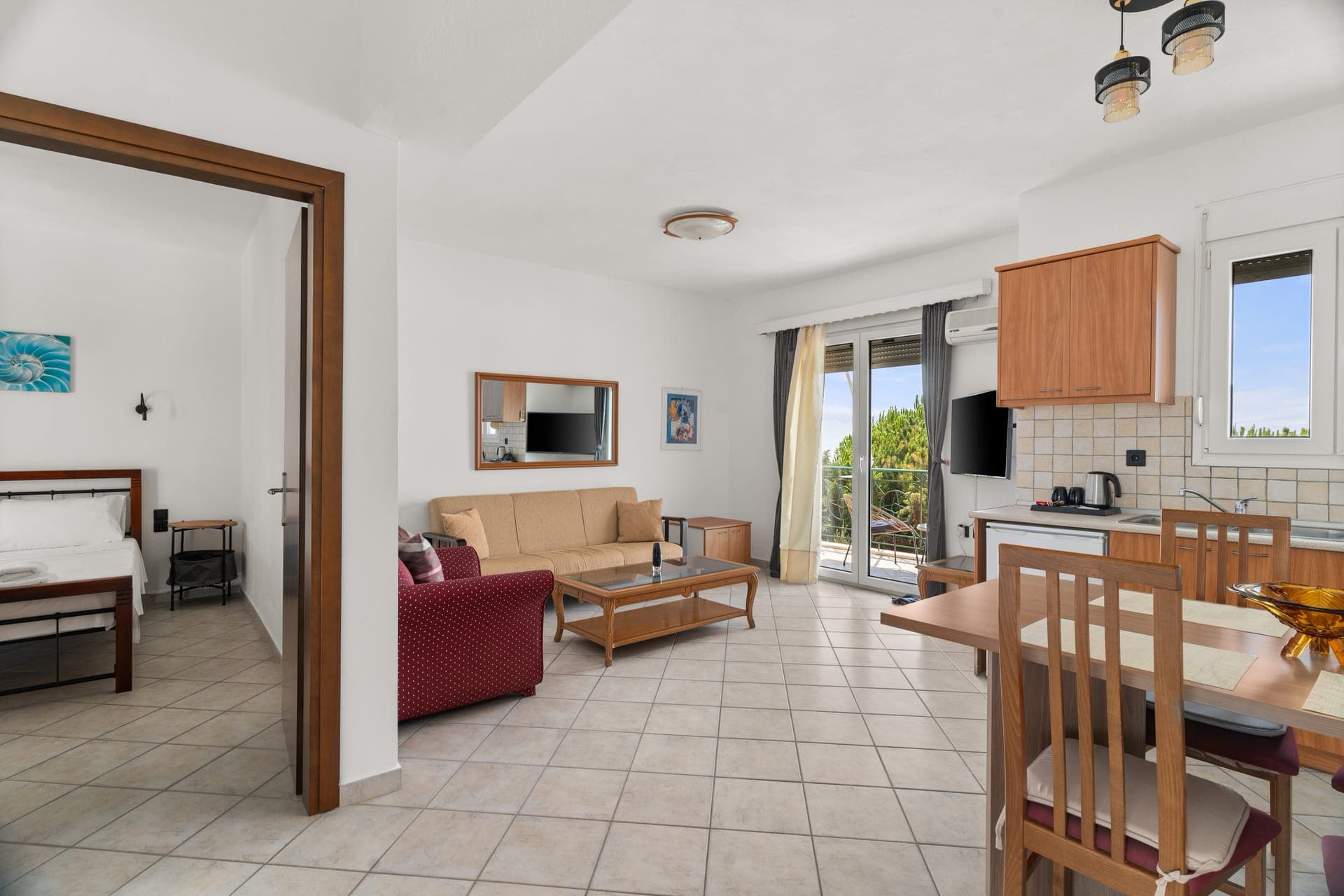 room-types-DELPHINSIV-DAPT1-0.jpg