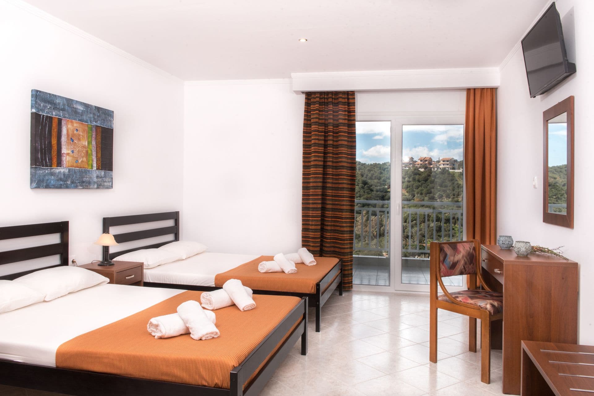 room-types-DEMISTUDIO-DLXD2-0.jpg