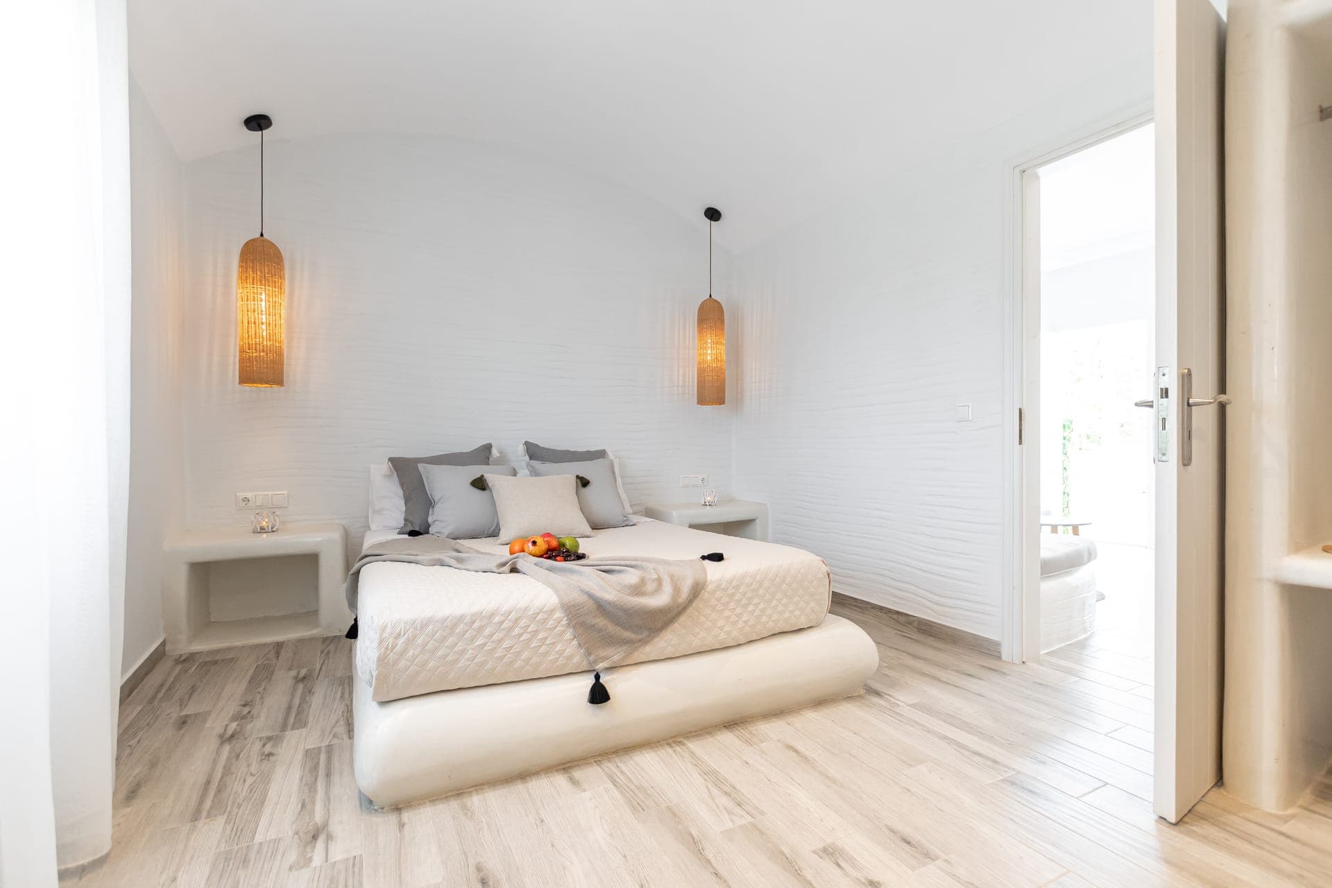 room-types-DESPOINAJO-KNGAPT-0.jpg