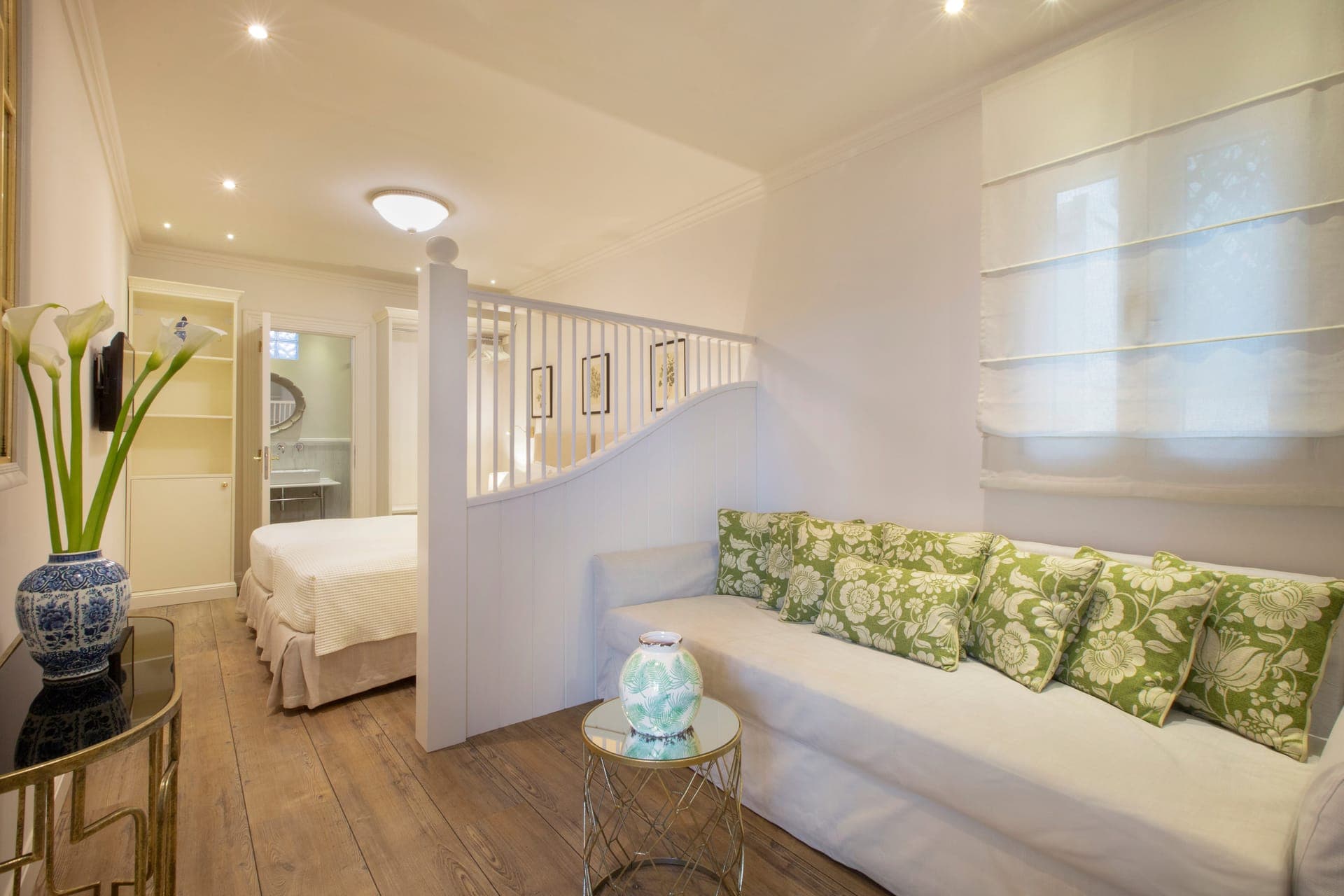room-types-DESPOTIKON-STDEB-0.jpg