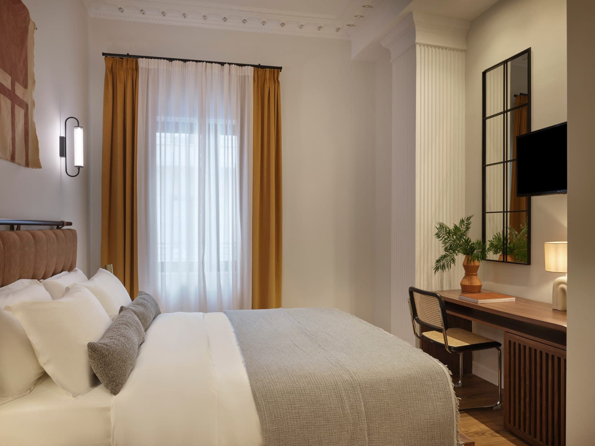 room-types-DIAMONDPL-DLX-0.jpg