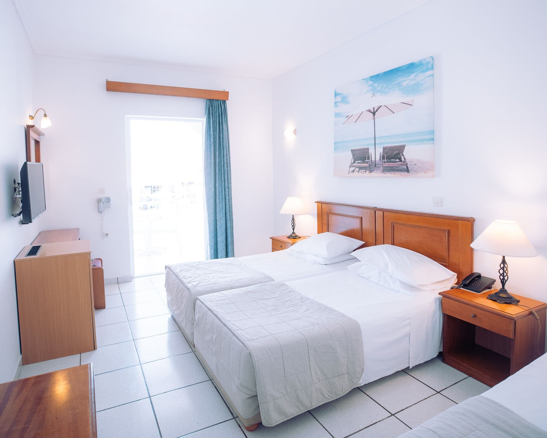 room-types-DIANAPLC-STDTWN-0.jpg