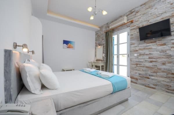 room-types-DIMITRANAX-DBL-0.jpg