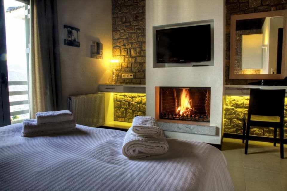 room-types-DIOCHRI-DBL-0.jpg