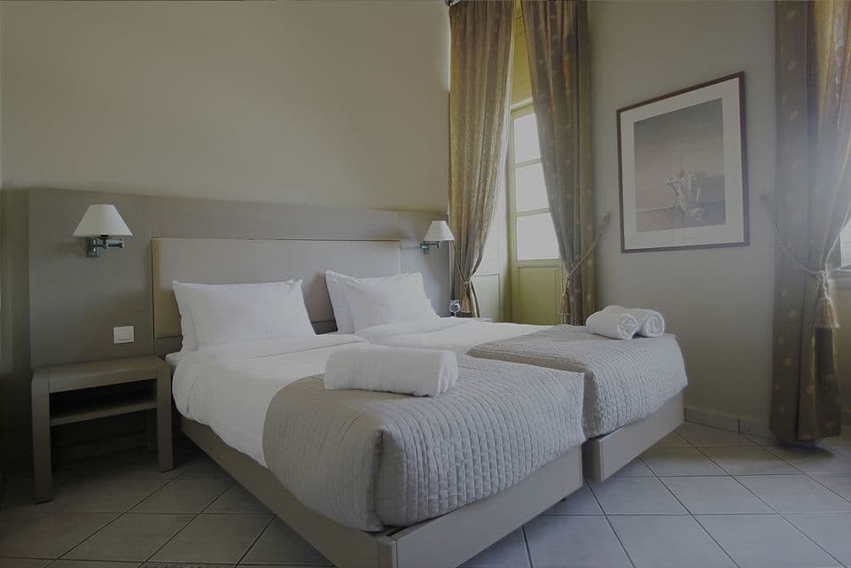 room-types-DIOGENISHO-DBL-0.jpg