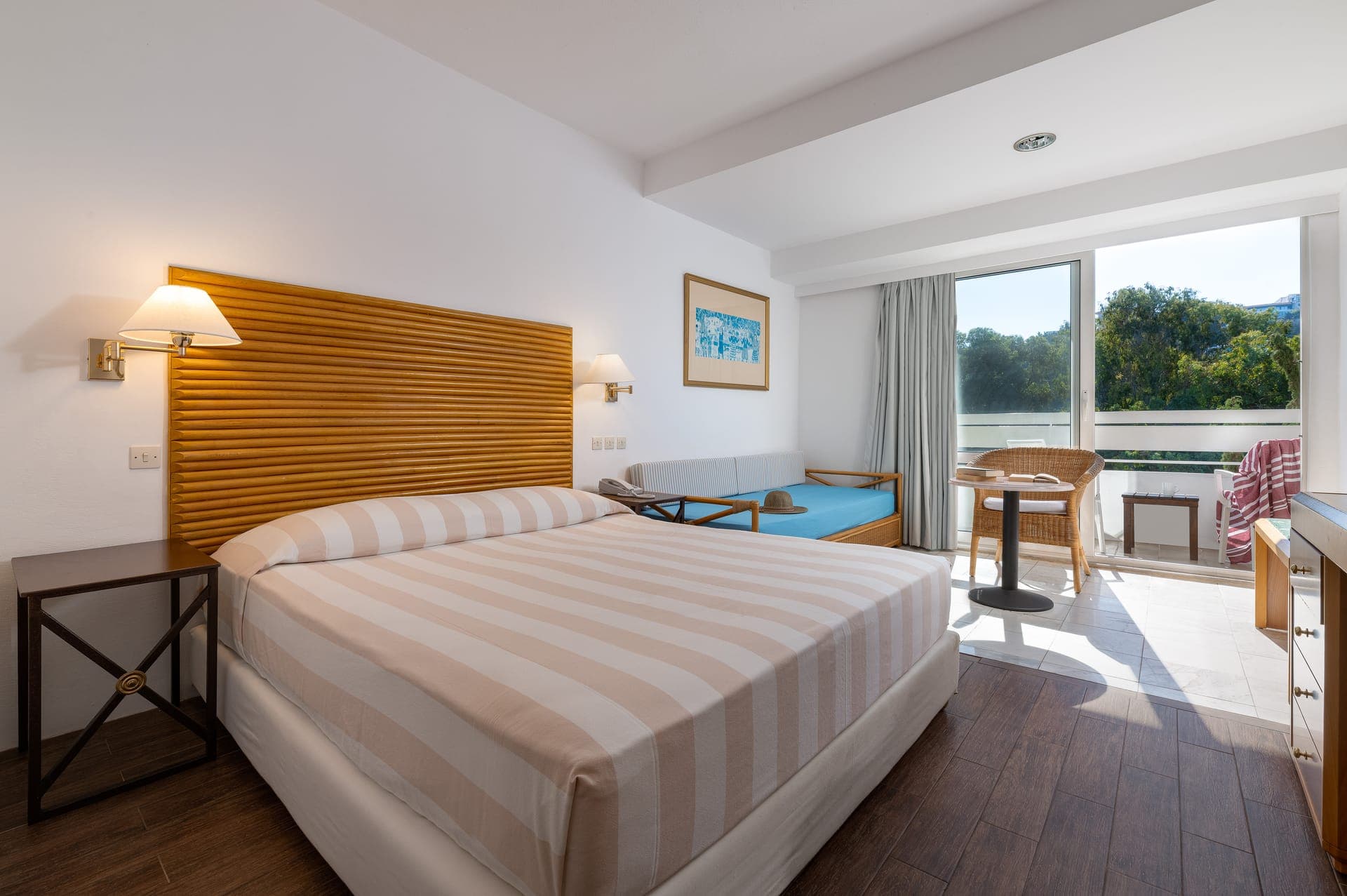 room-types-DIONHTL-TRIPLE-0.jpg