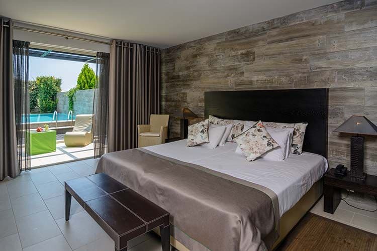 room-types-DIONPALAC-DELUX-0.jpg