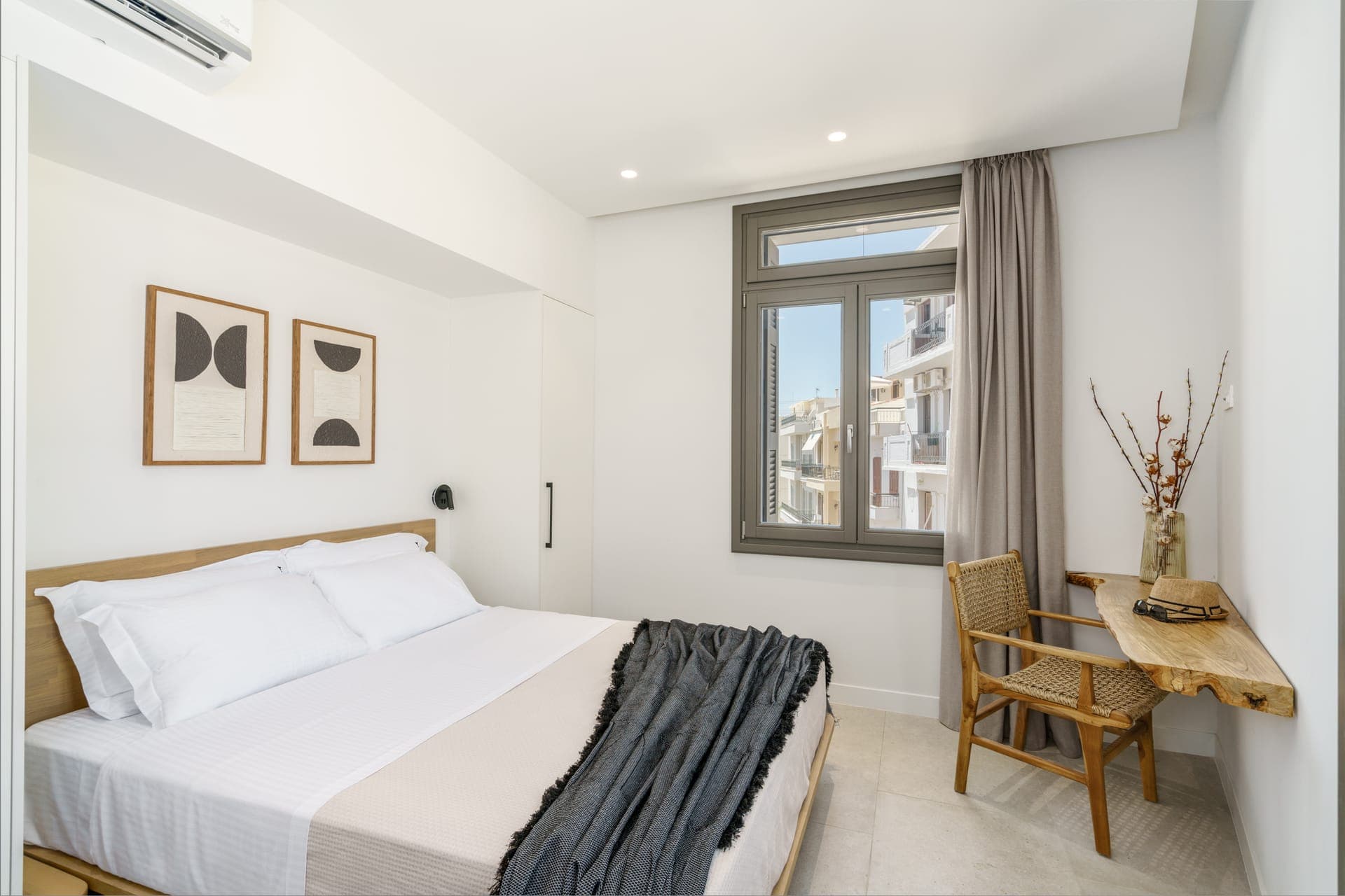 room-types-DISTILLERY-EXEC-0.jpg