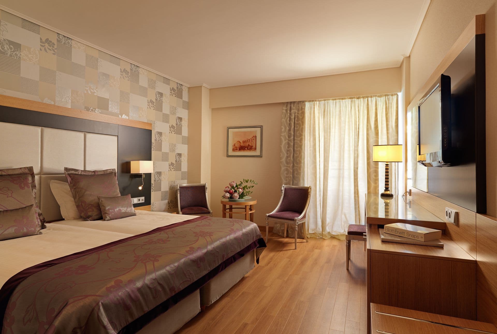 room-types-DIVPALACE-DLX-0.jpg