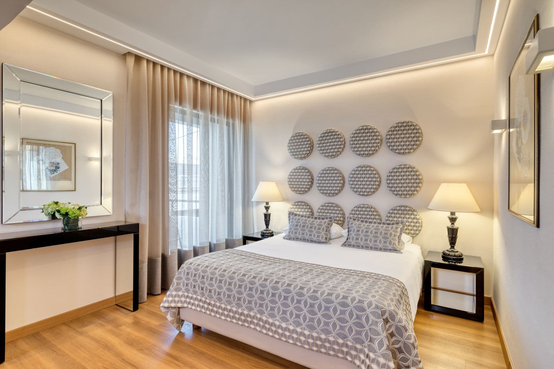 room-types-DIVPALACE-EXSU-0.jpg