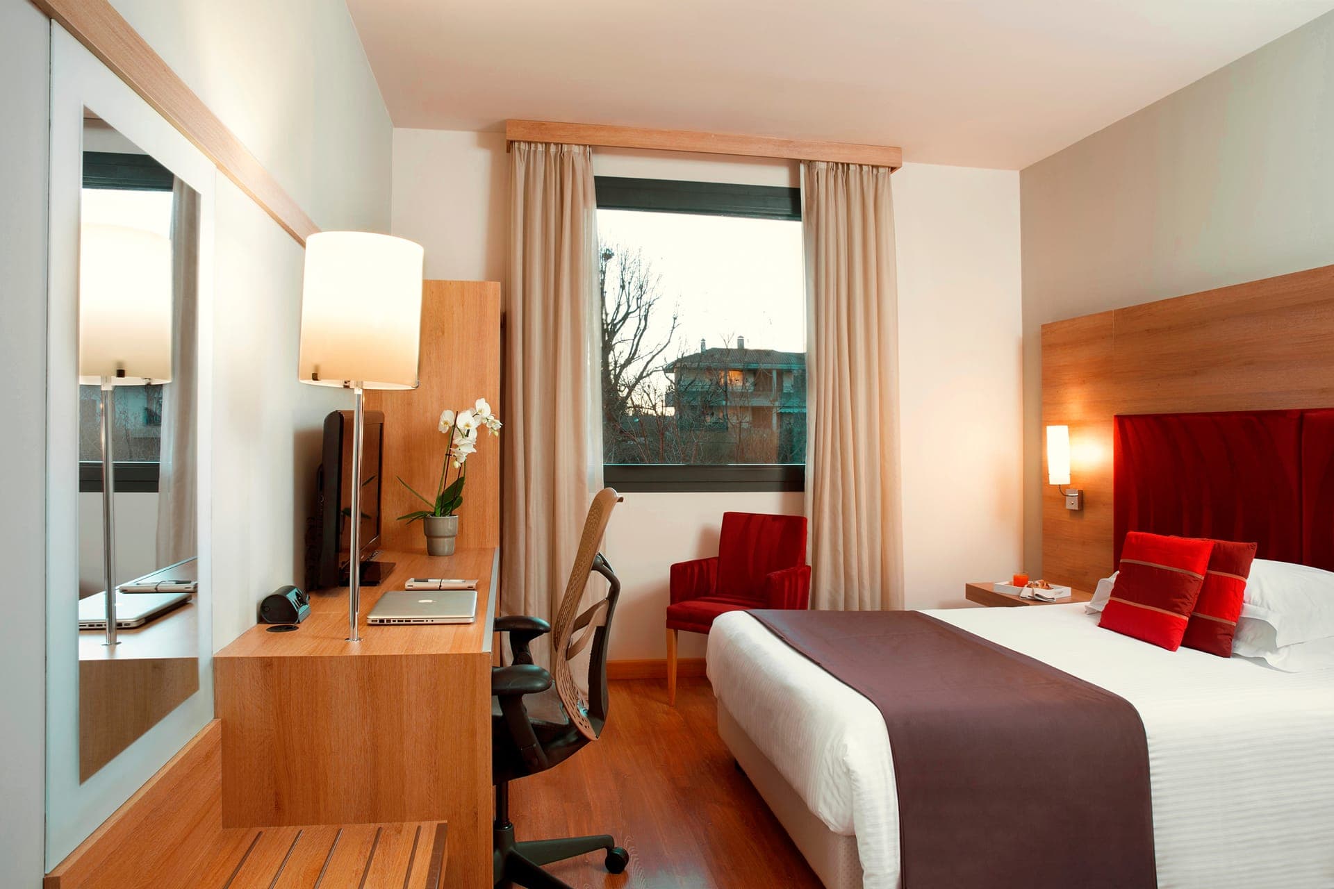 room-types-DOLCEMM-SNGL-0.jpg