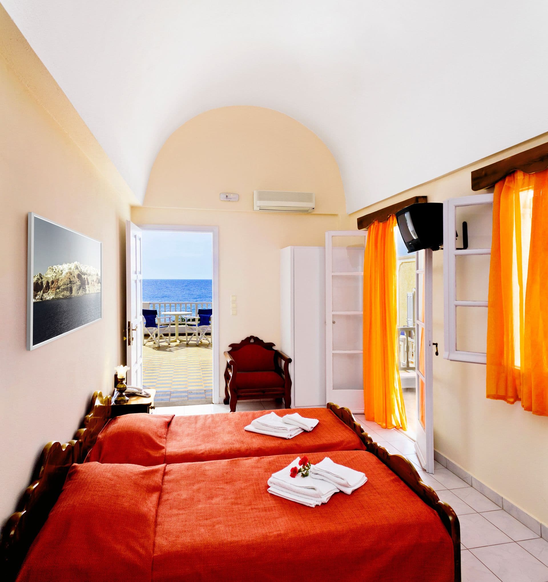 room-types-DOLPHAPART-STUDIO-0.jpg