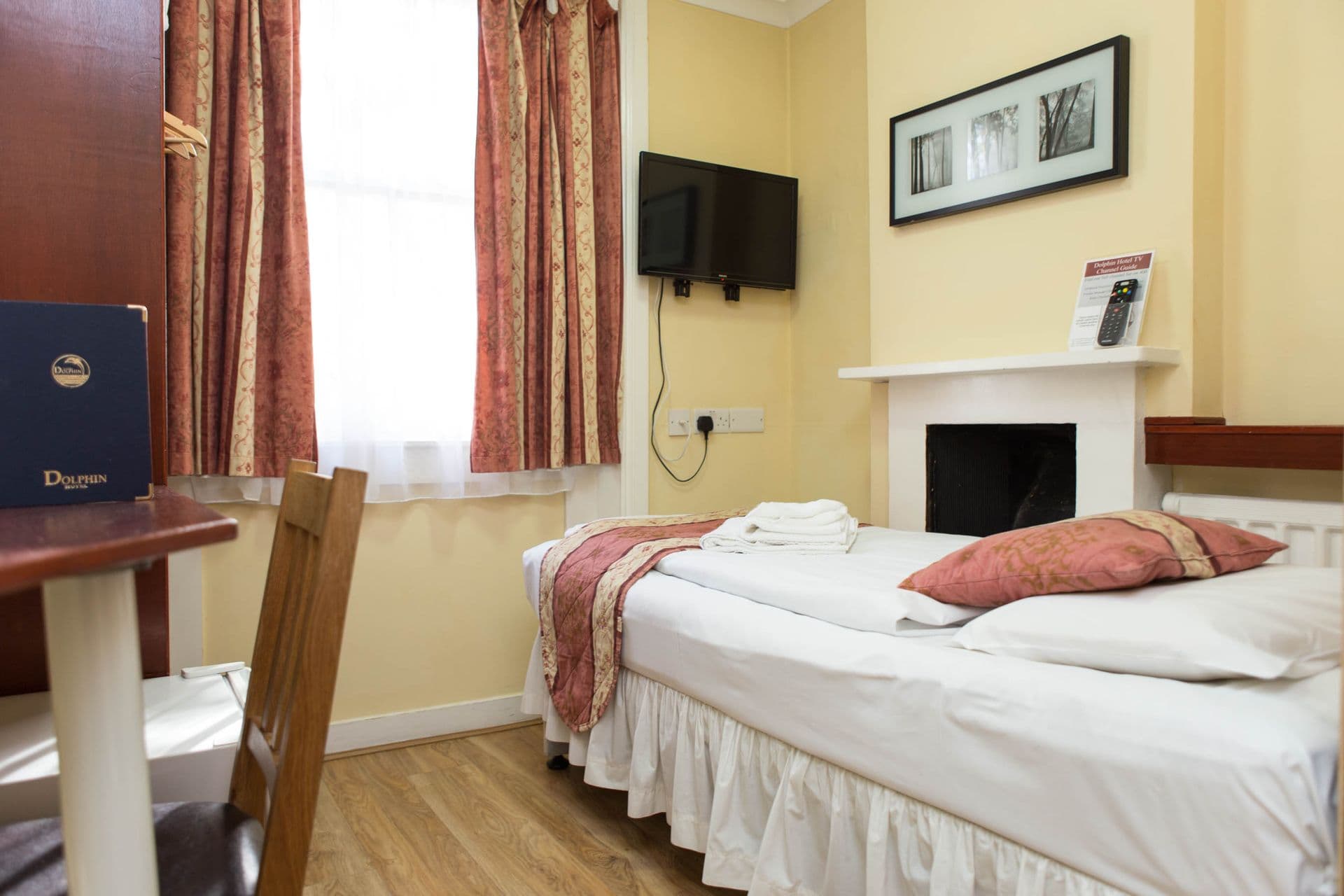 room-types-DOLPHTL-SGLST-0.jpg