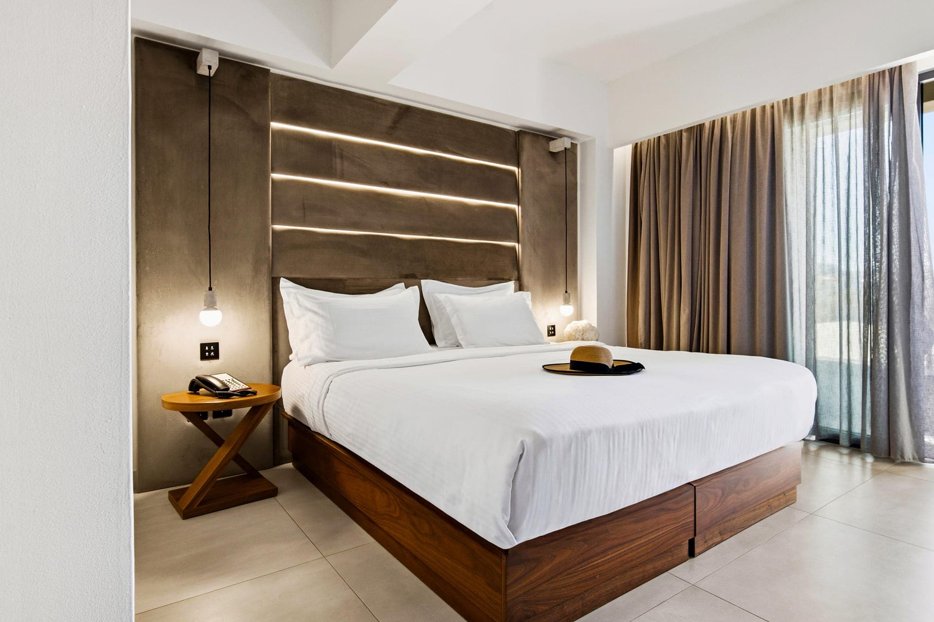 room-types-DOMBOUTIQU-DEDBLR-0.jpg