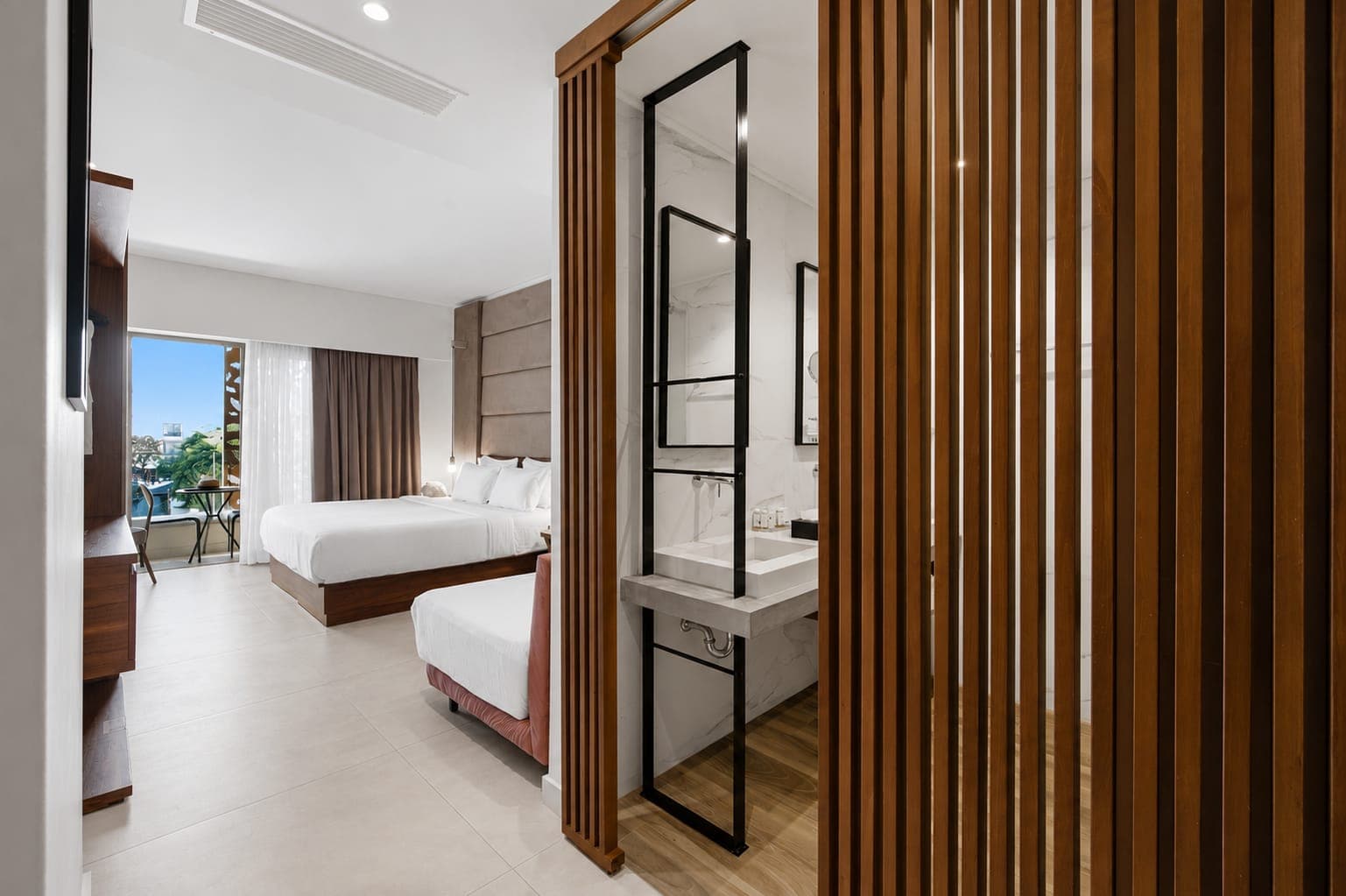 room-types-DOMBOUTIQU-SUDETR-0.jpg