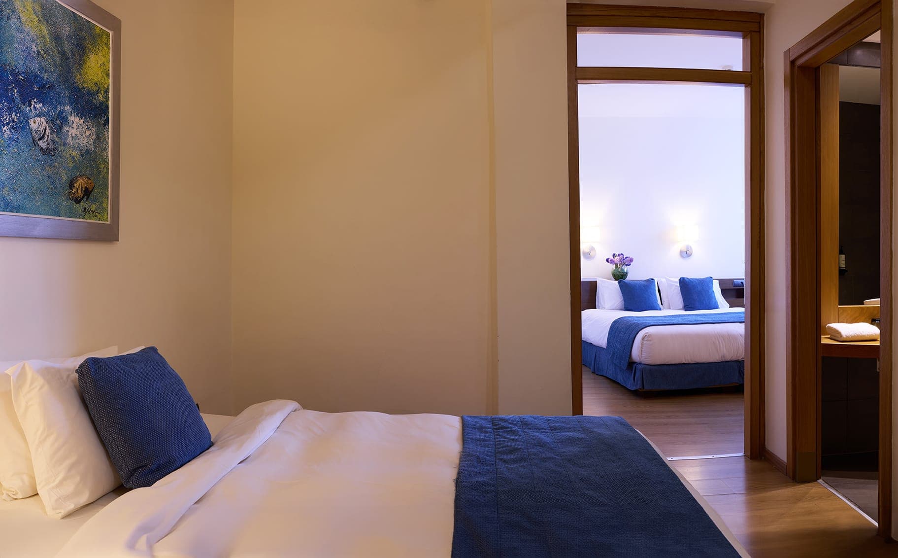 room-types-DOMOTELXEV-FAMCV-0.jpg