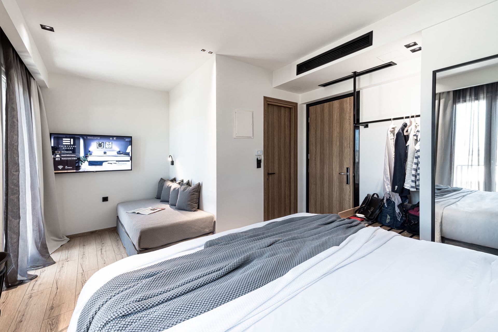 room-types-DOORS31-SDBR-0.jpg