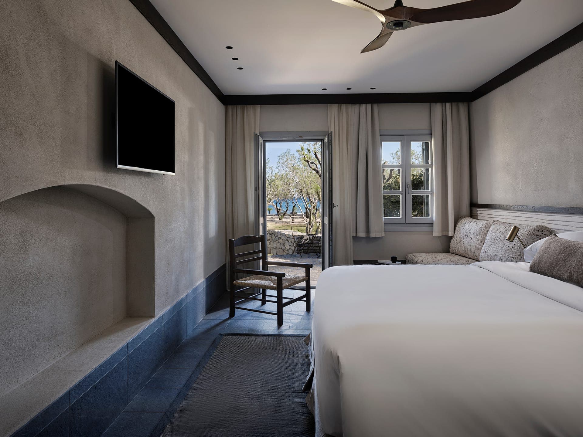 room-types-DORYSSASEA-VRB-0.jpg