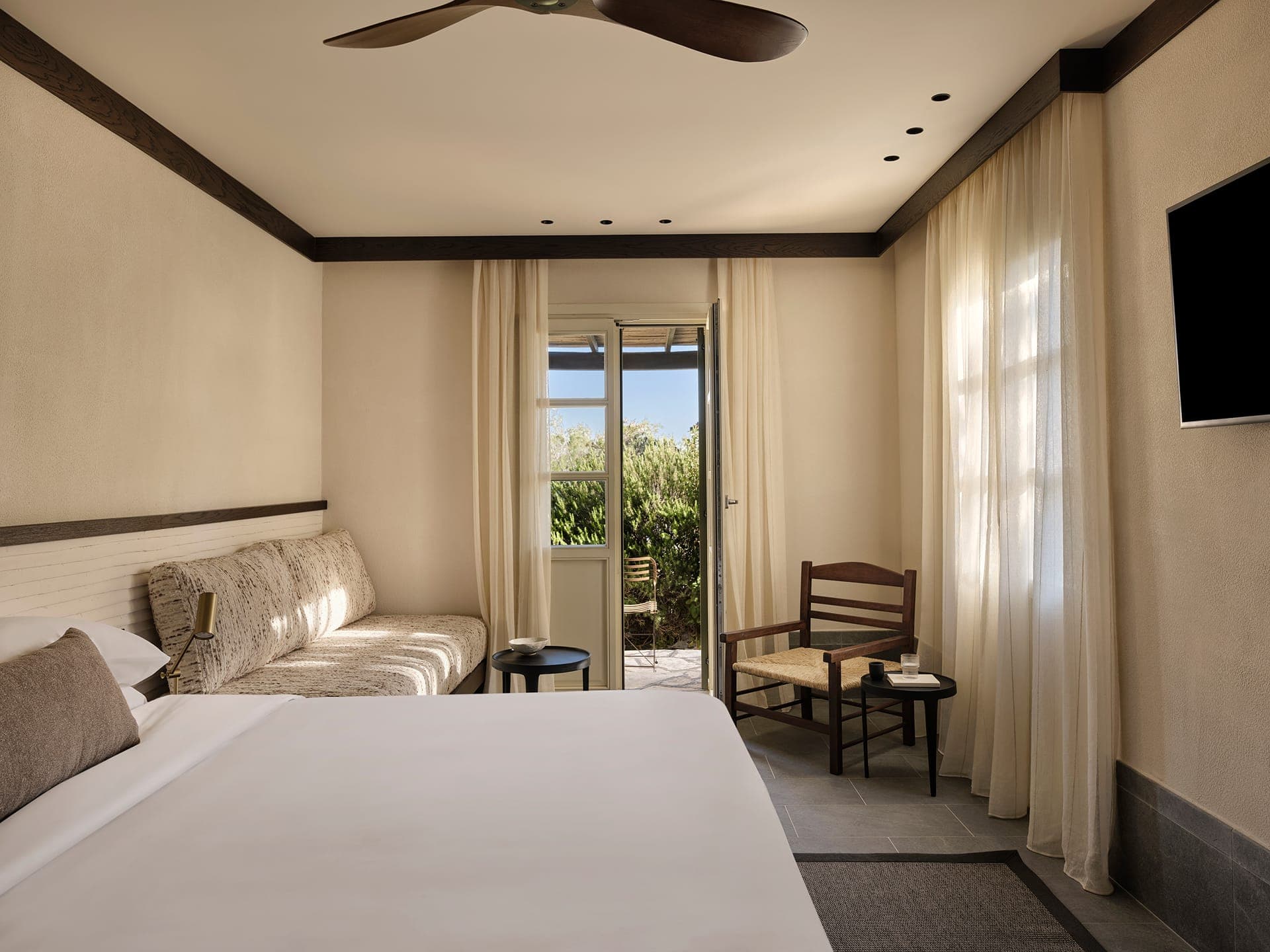 room-types-DORYSSASEA-VRG-0.jpg