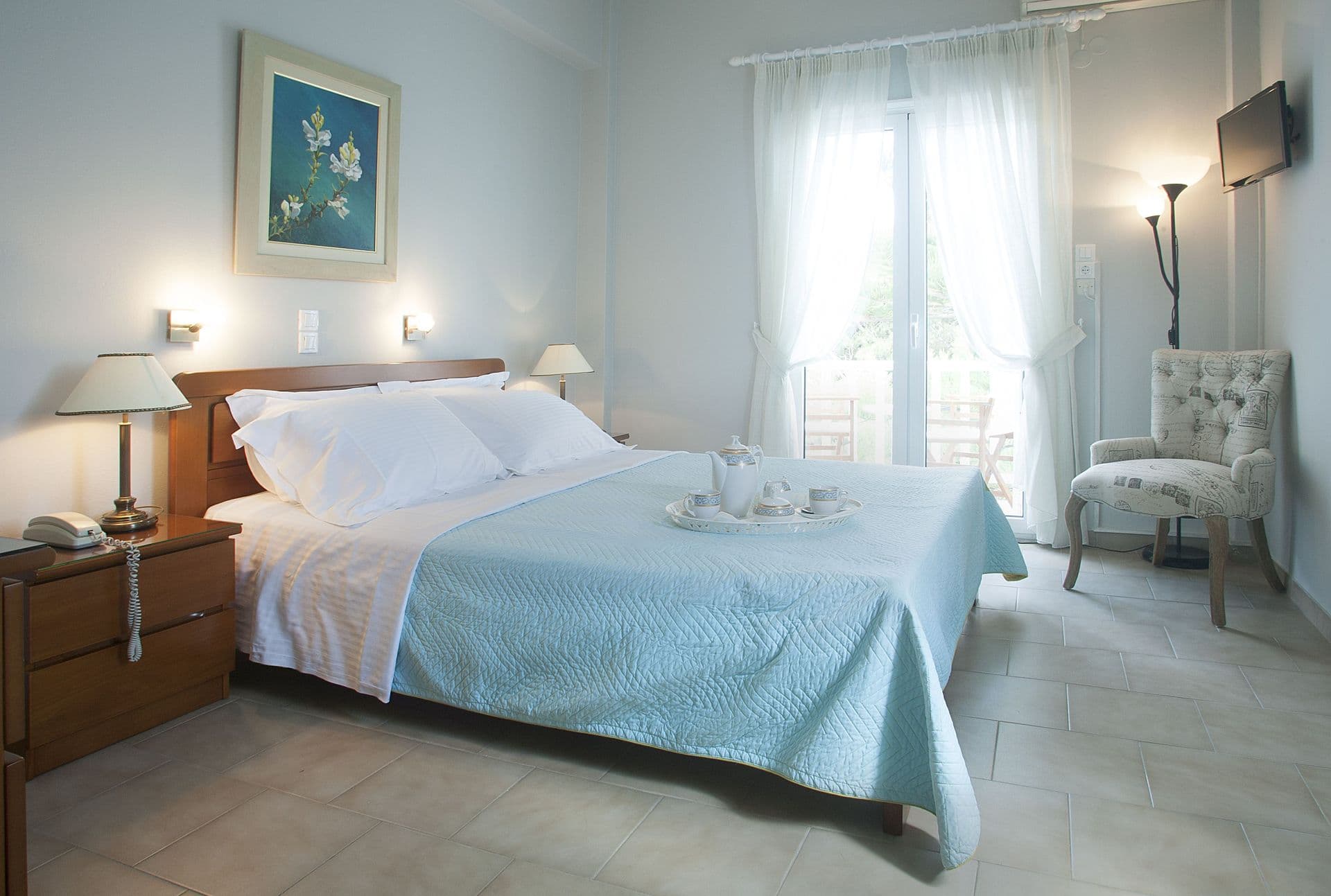 room-types-DOUKISSA-DBLTW-0.jpg