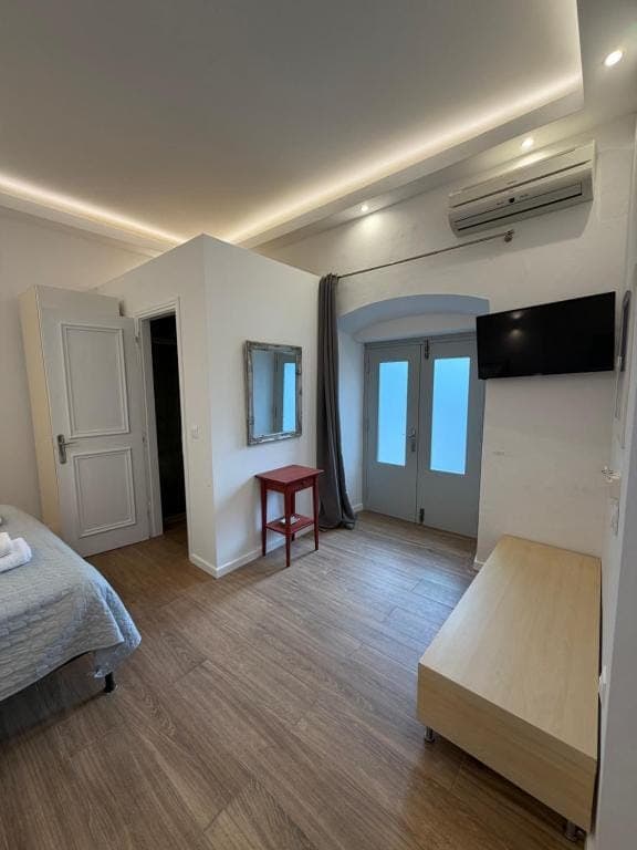 room-types-DOUSKOSXE-XE5-0.jpg