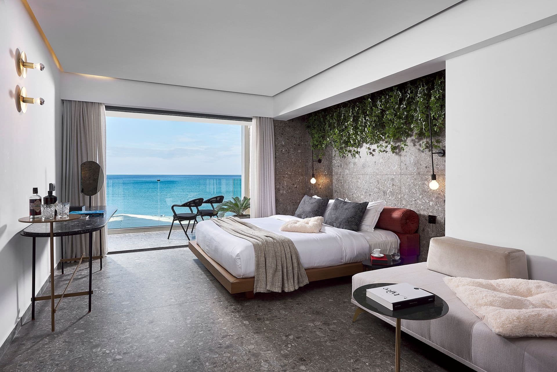 room-types-DYOSUITES-ESOBSV-0.jpg