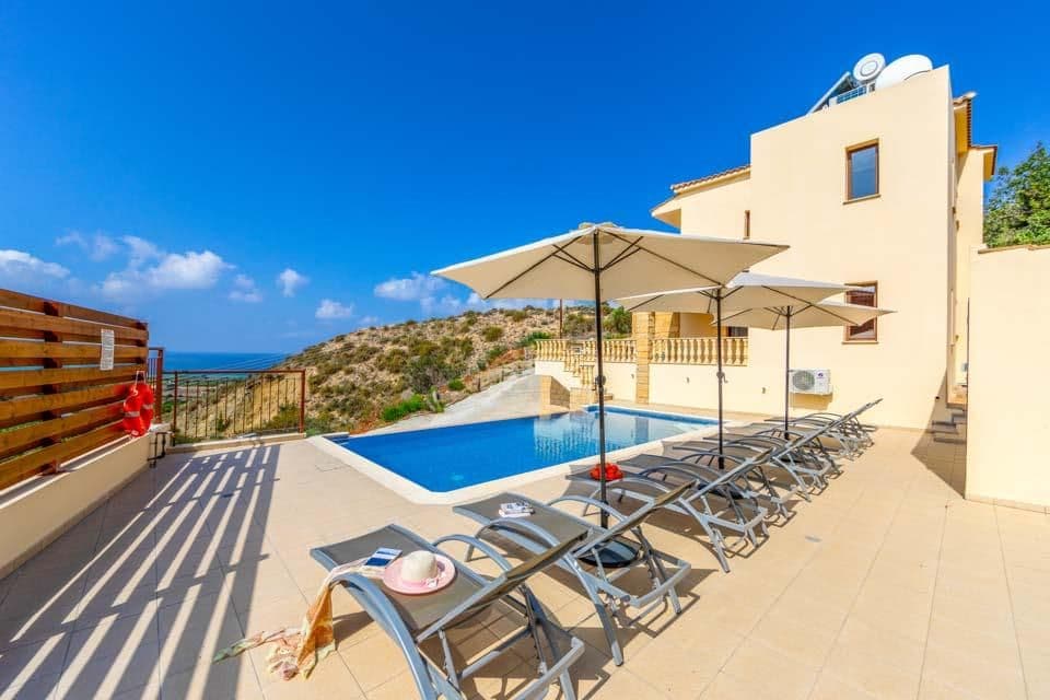 room-types-EASTMED-AQUAR-0.jpg