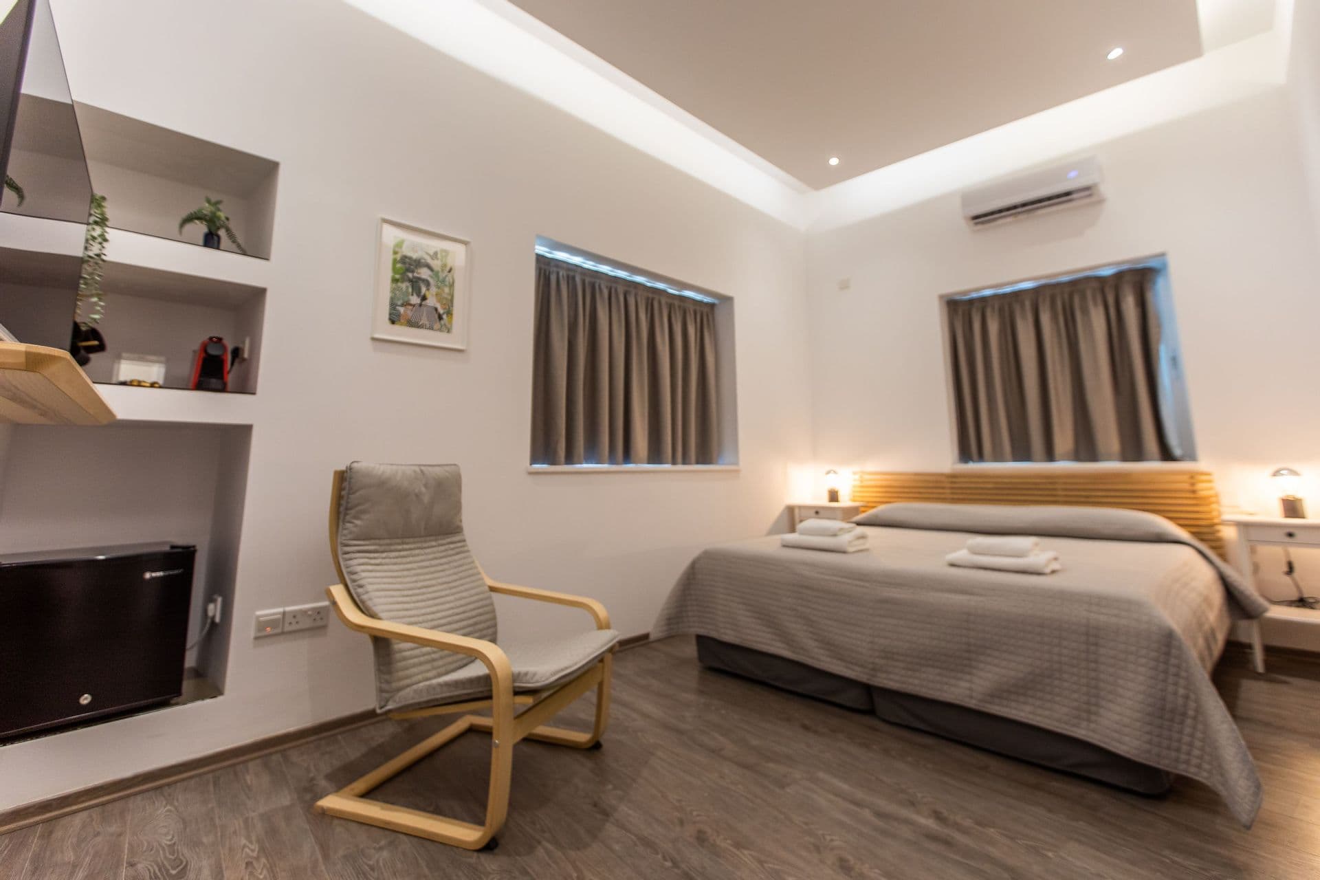 room-types-EASTMEDRM-ROOM02-0.jpg