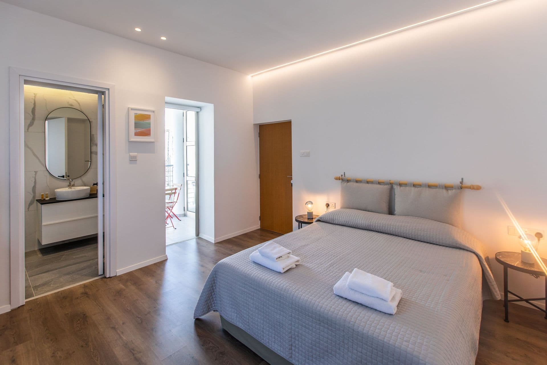 room-types-EASTMEDRM-ROOM05-0.jpg