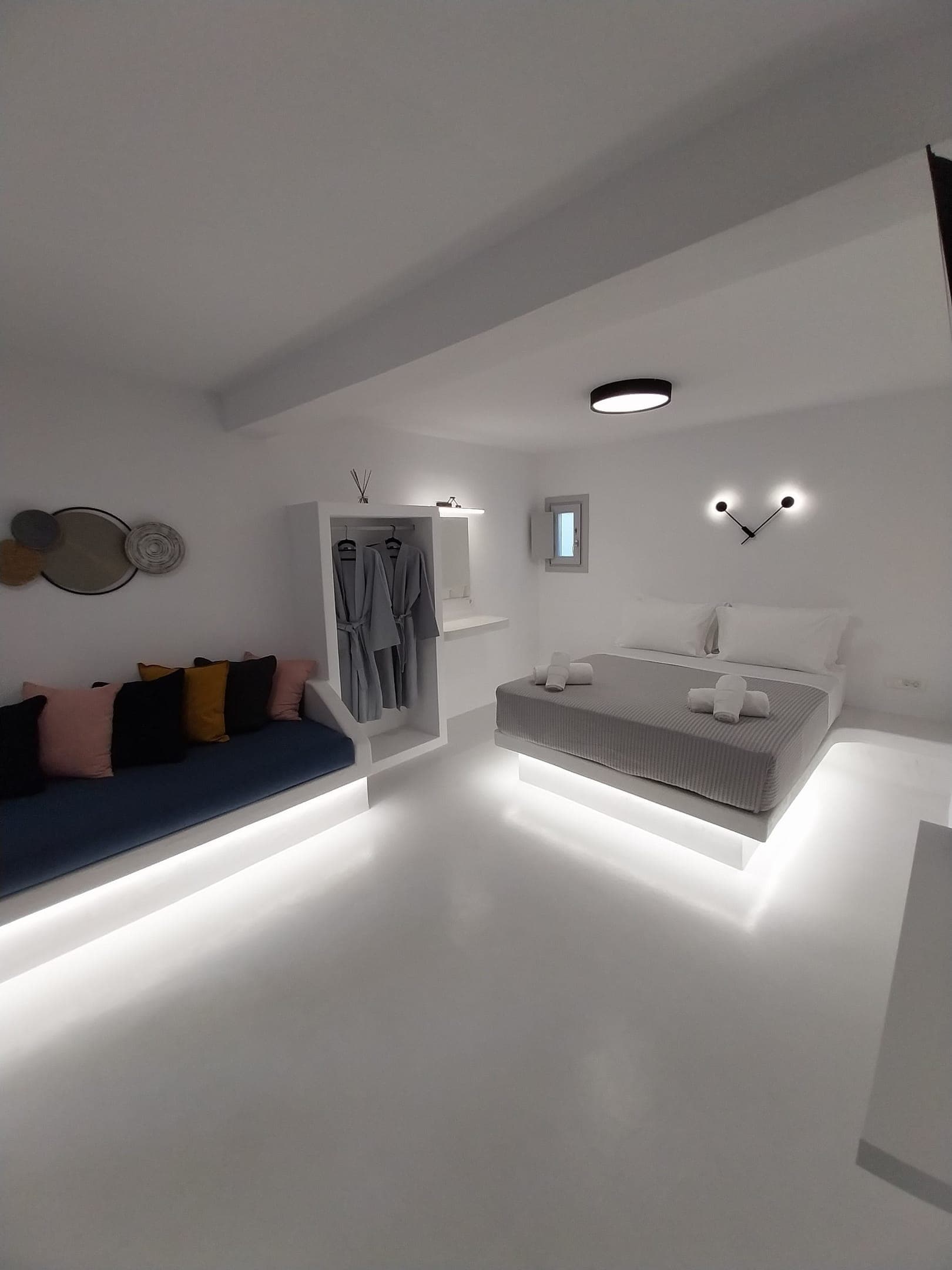 room-types-EASTWIND-DTRR-0.jpg
