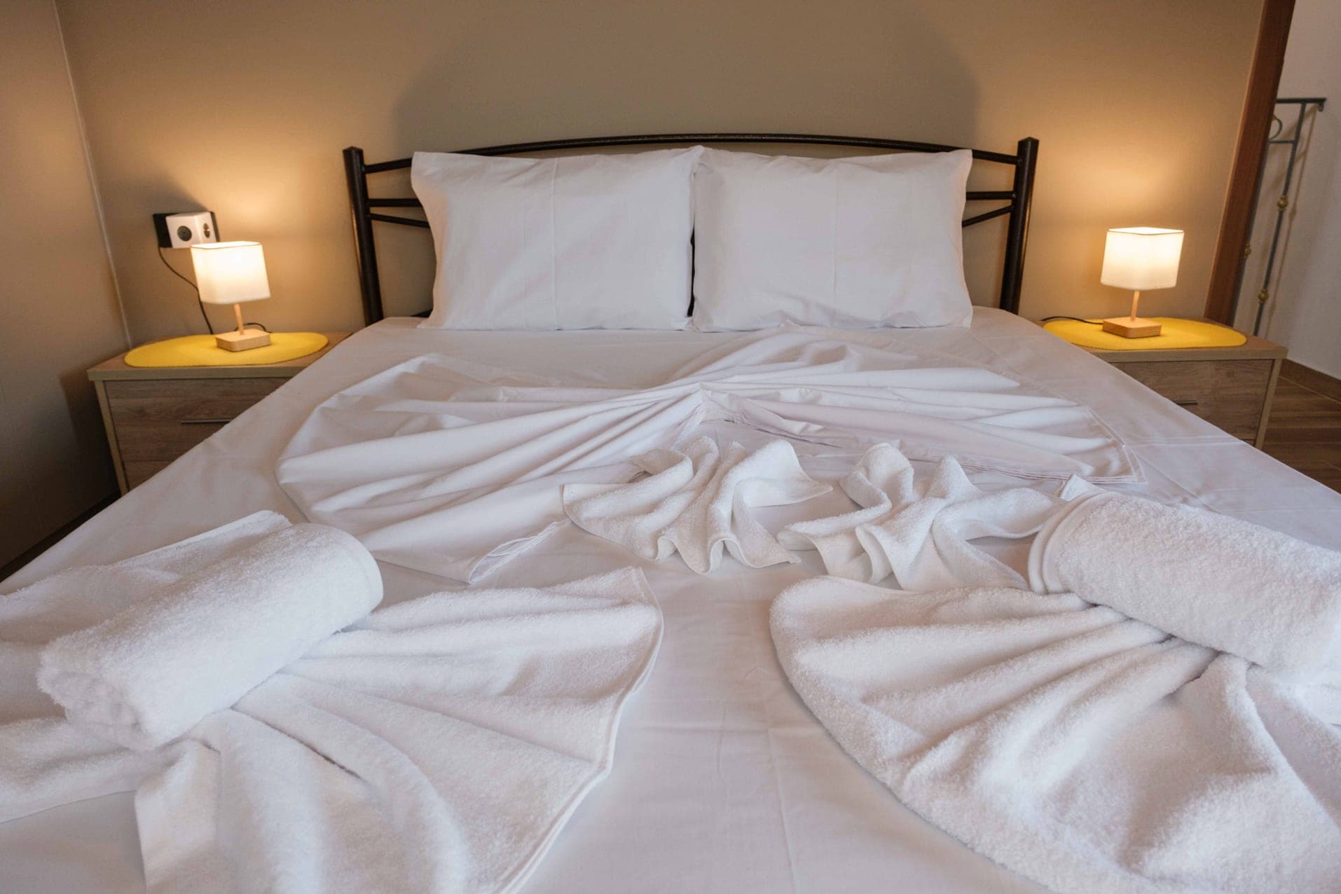 room-types-EFFIESMAIS-001-0.jpg