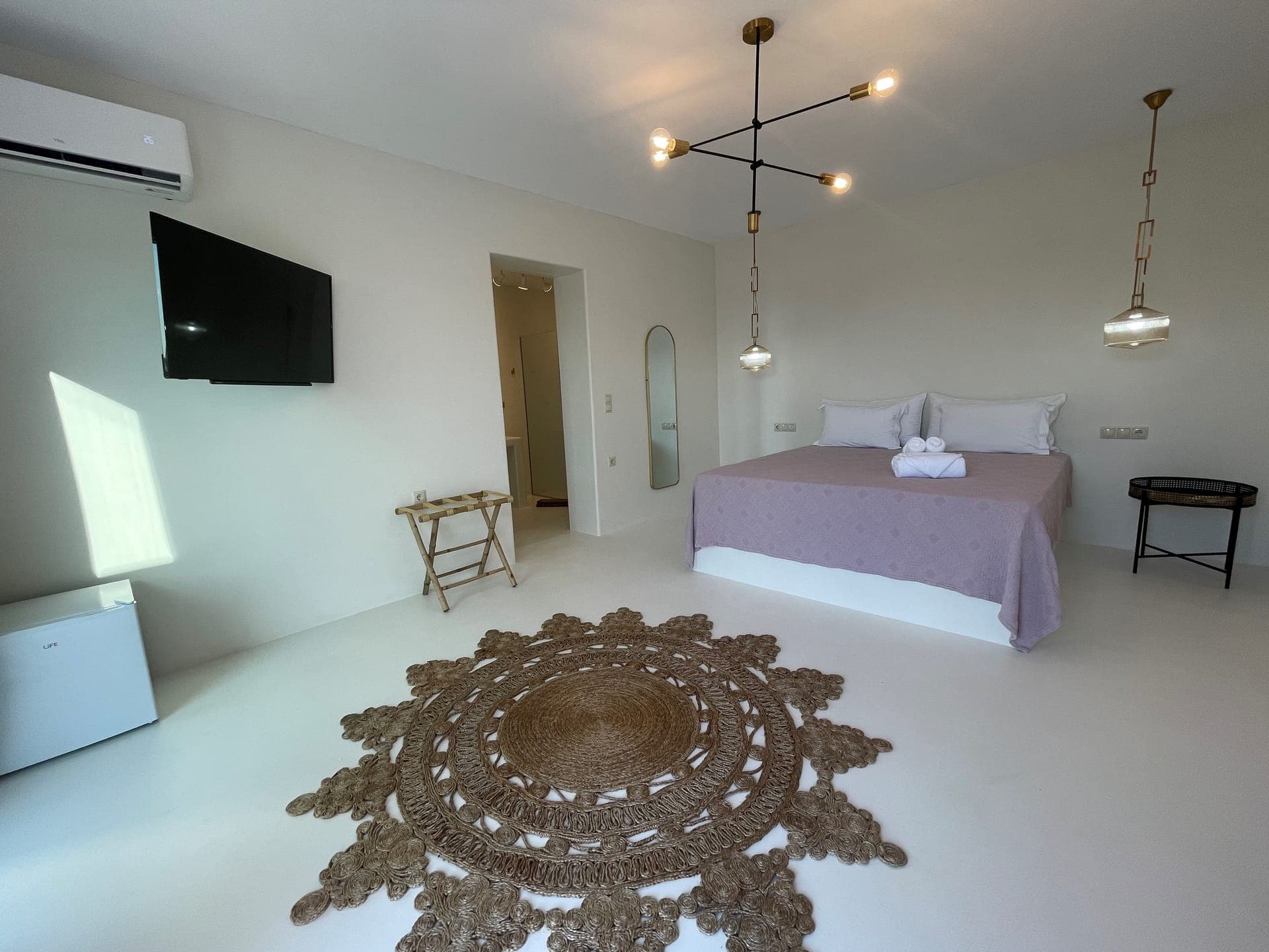 room-types-EIGHTDIMEN-CGPS-0.jpg