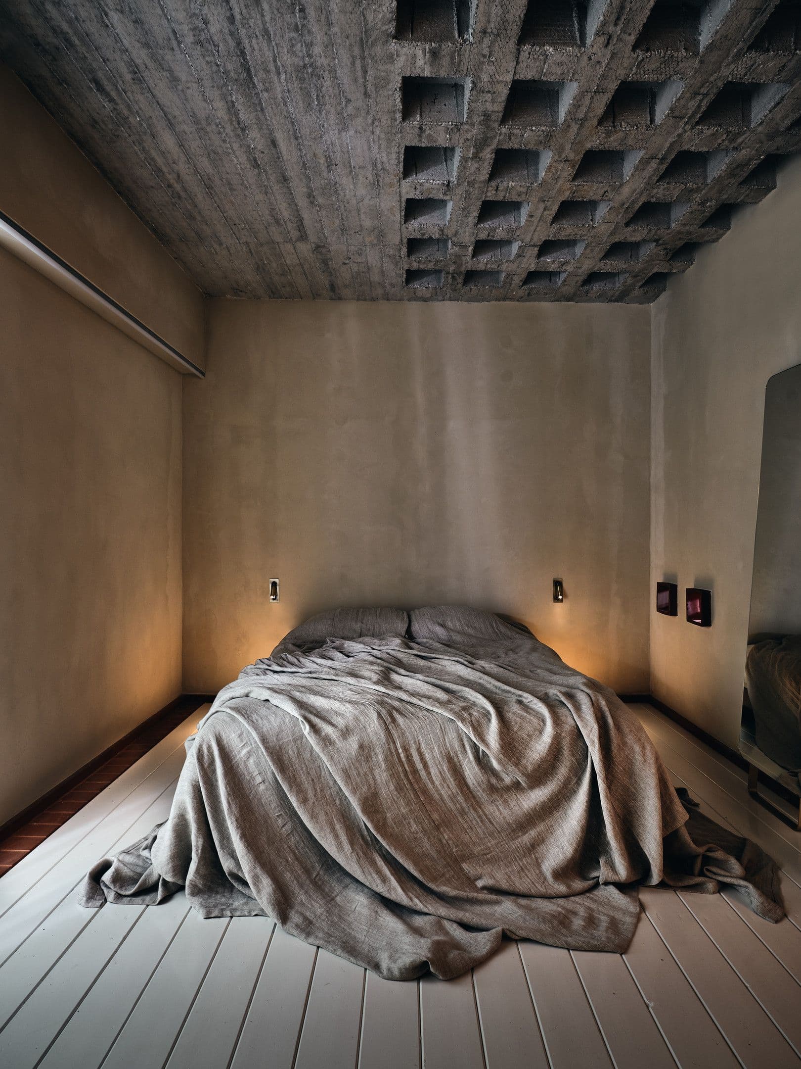 room-types-EKIES-SUPDBL-0.jpg