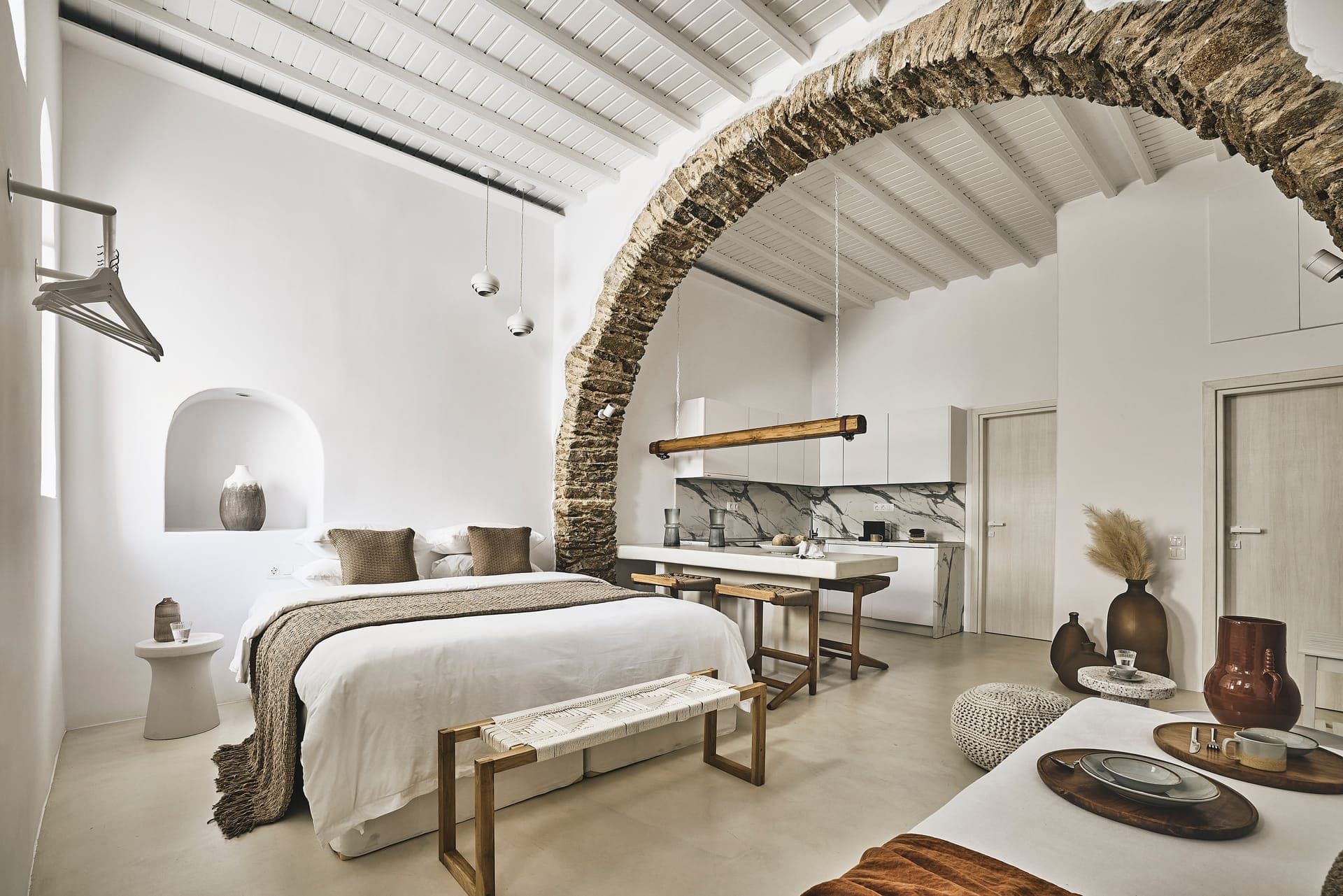 room-types-ELAIAMYK-CAP-0.jpg
