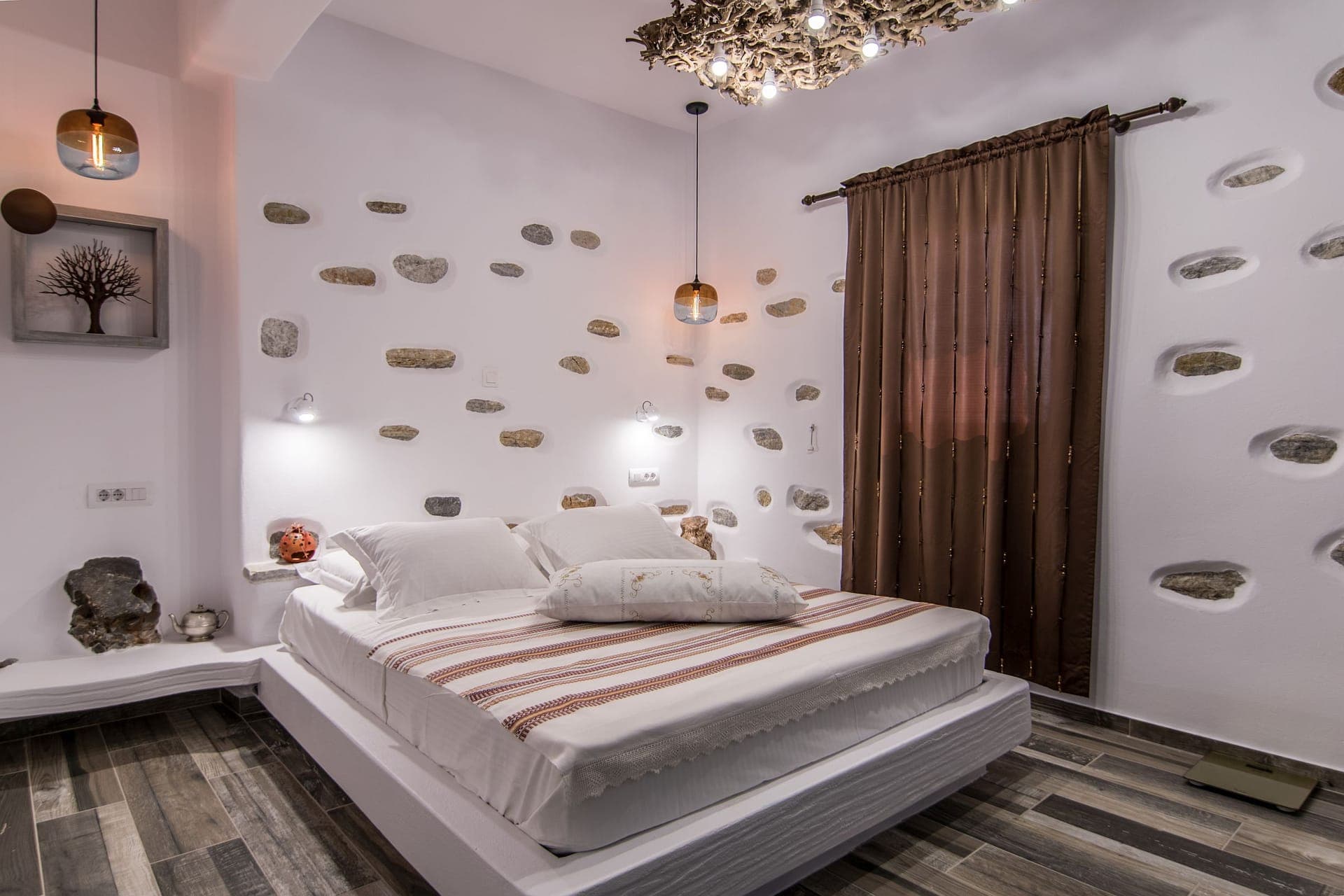 room-types-ELAIOLITHO-EMERY-0.jpg