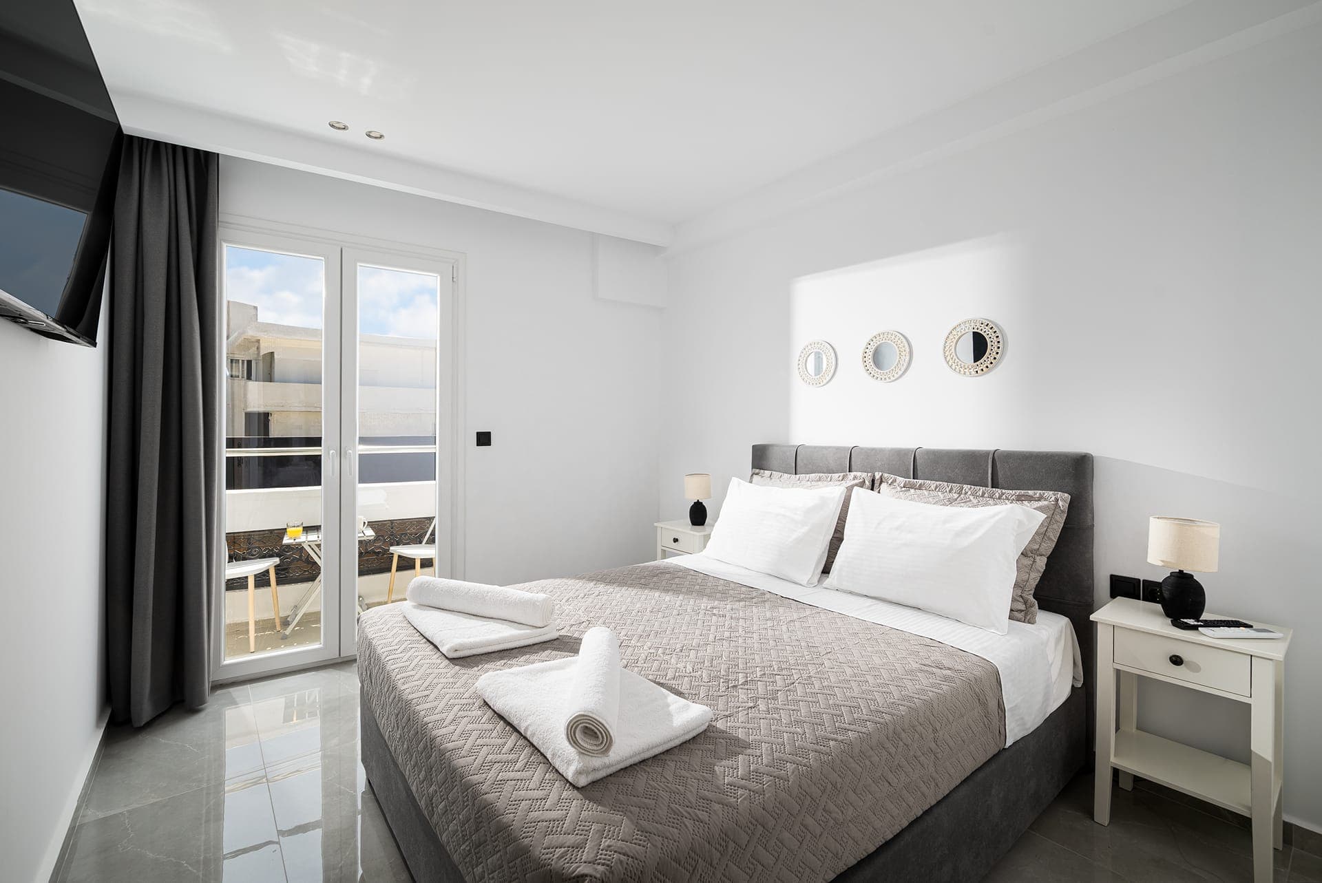 room-types-ELEANABS-DBL-0.jpg