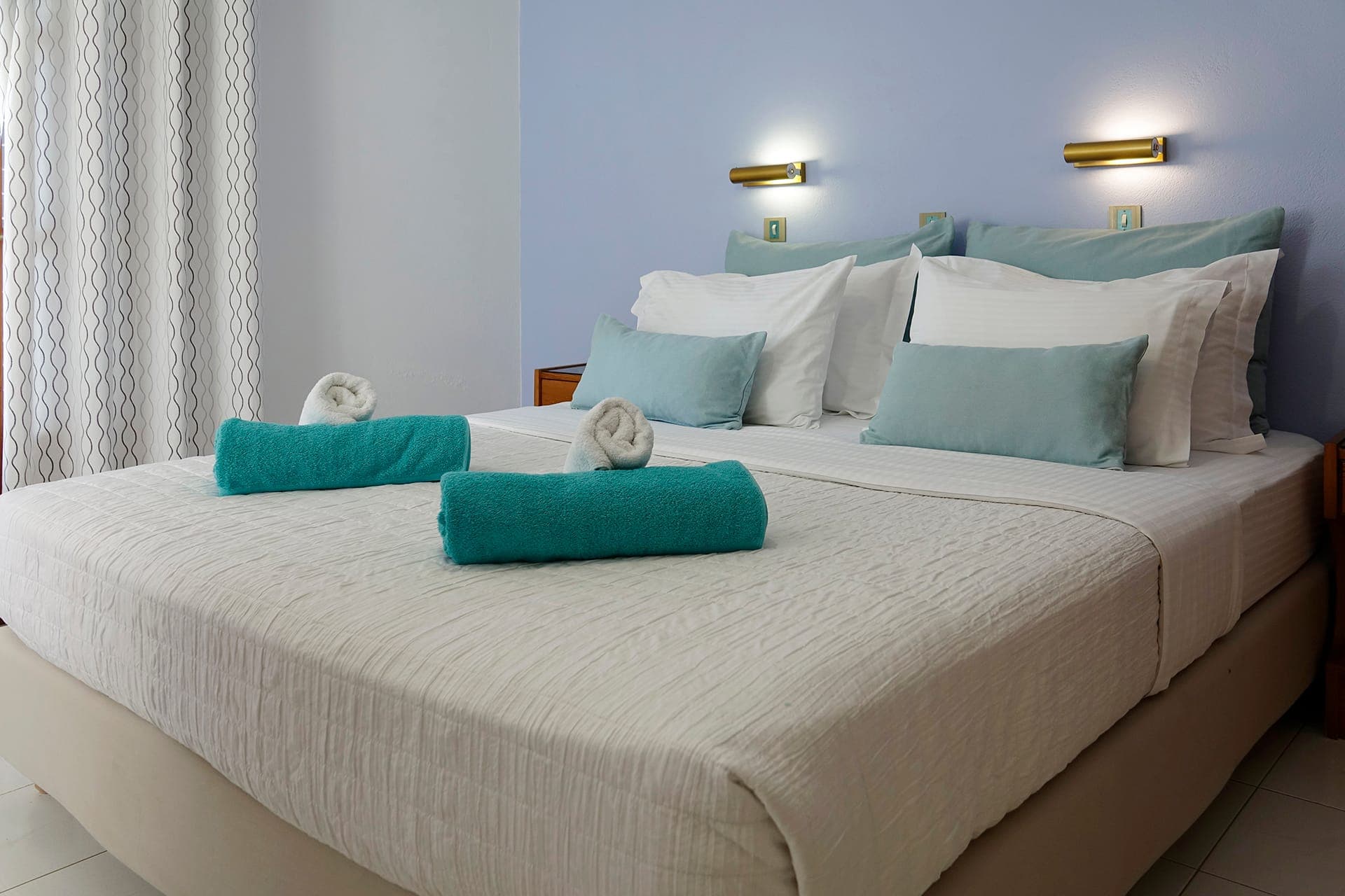 room-types-ELENAST-DBLPV-0.jpg