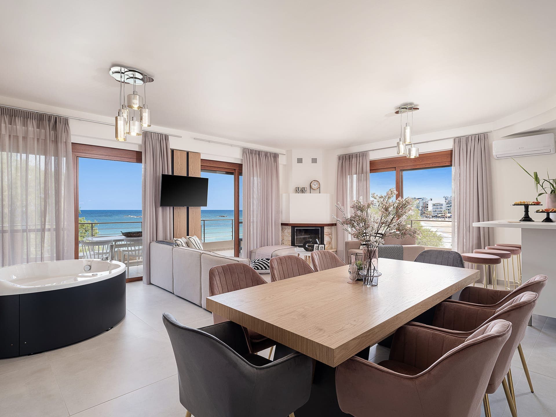room-types-ELIAAPARTM-SEASID-0.jpg