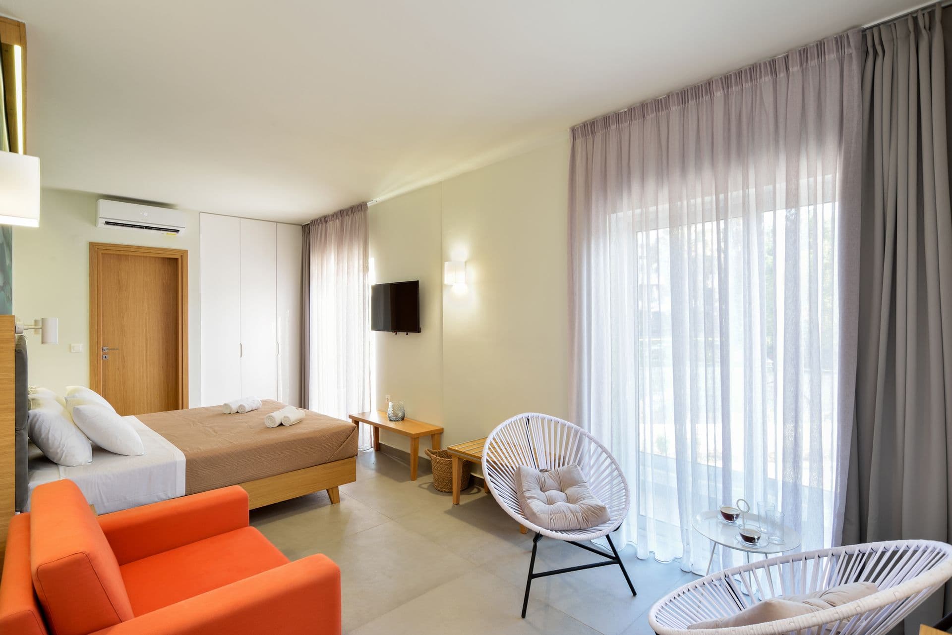 room-types-ELIAKALAMA-SUP-0.jpg
