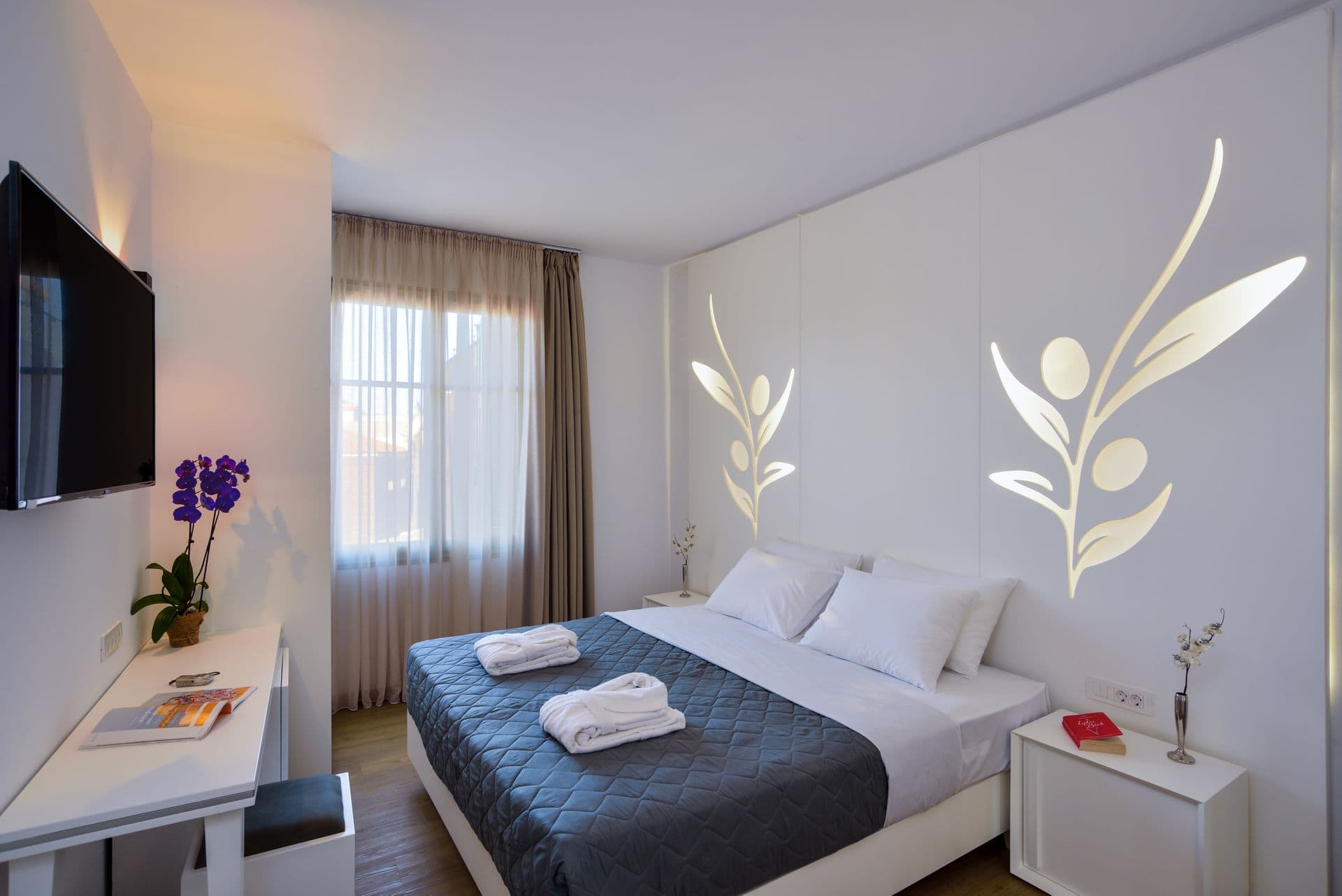room-types-ELIALUXRES-CAP-0.jpg