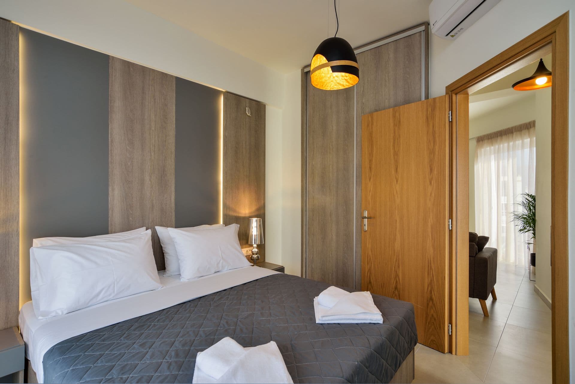 room-types-ELIARESCHA-1BED-0.jpg