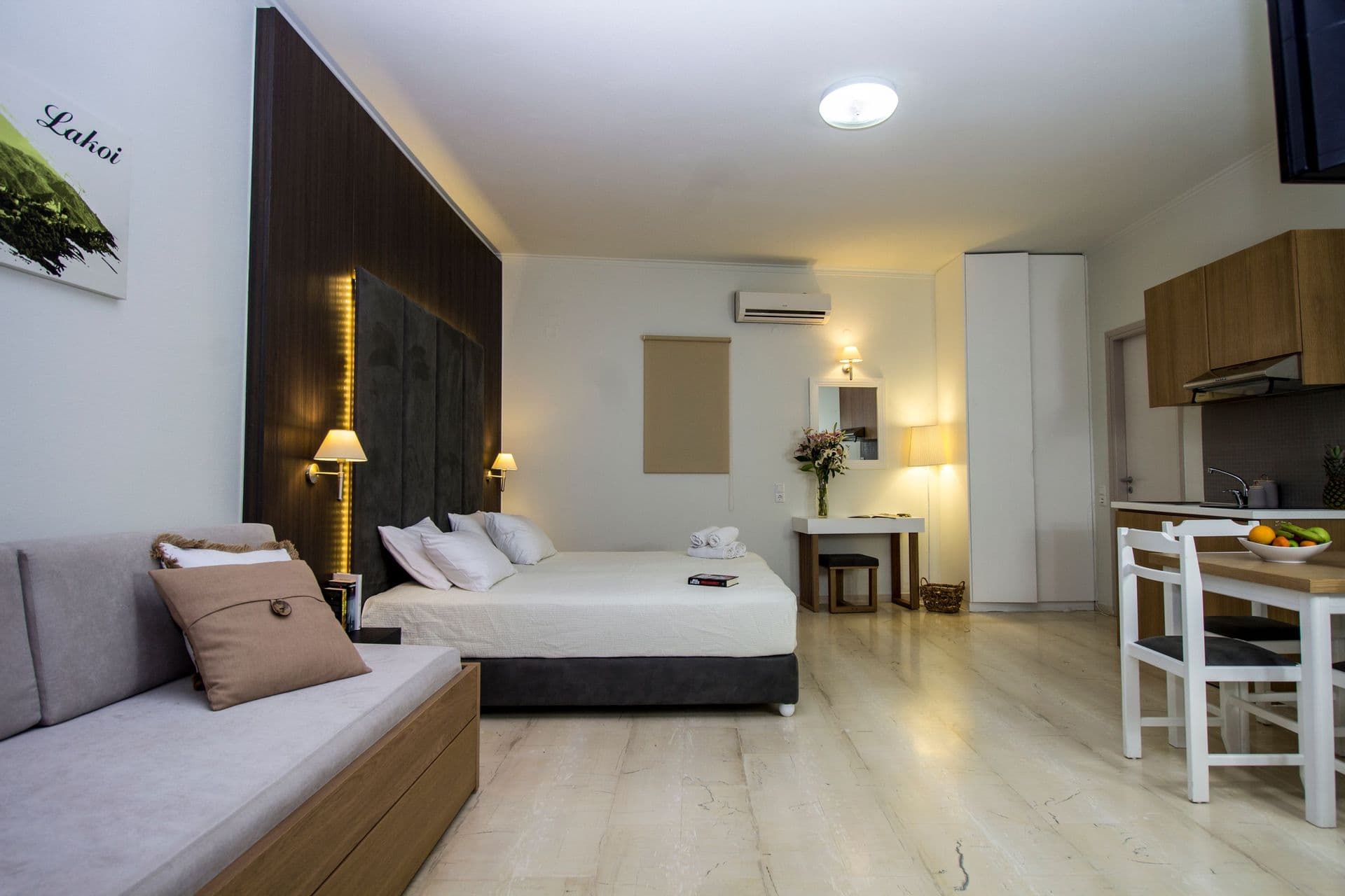 room-types-ELIASTALOS-SUPAPT-0.jpg