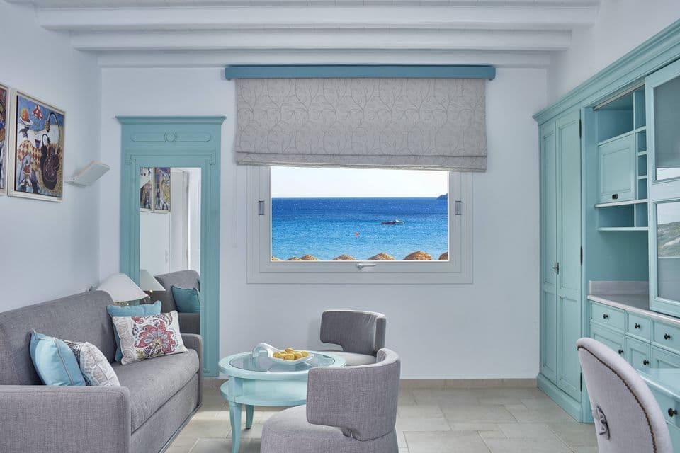 room-types-ELIASUITES-PLUSSU-0.jpg
