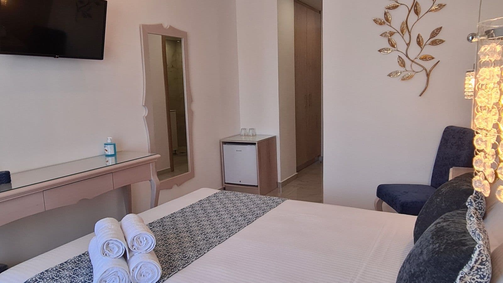 room-types-ELITERESCR-R09-0.jpg