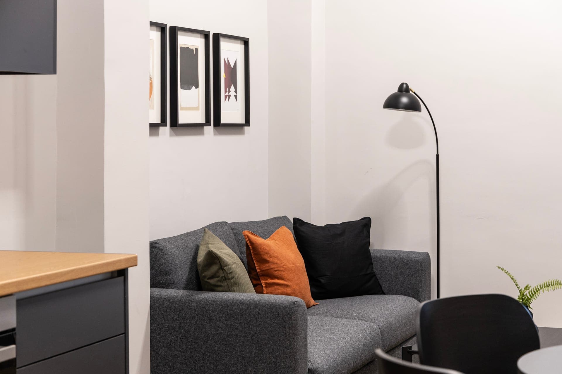 room-types-ELLIOTPETR-2BAPAR-0.jpg