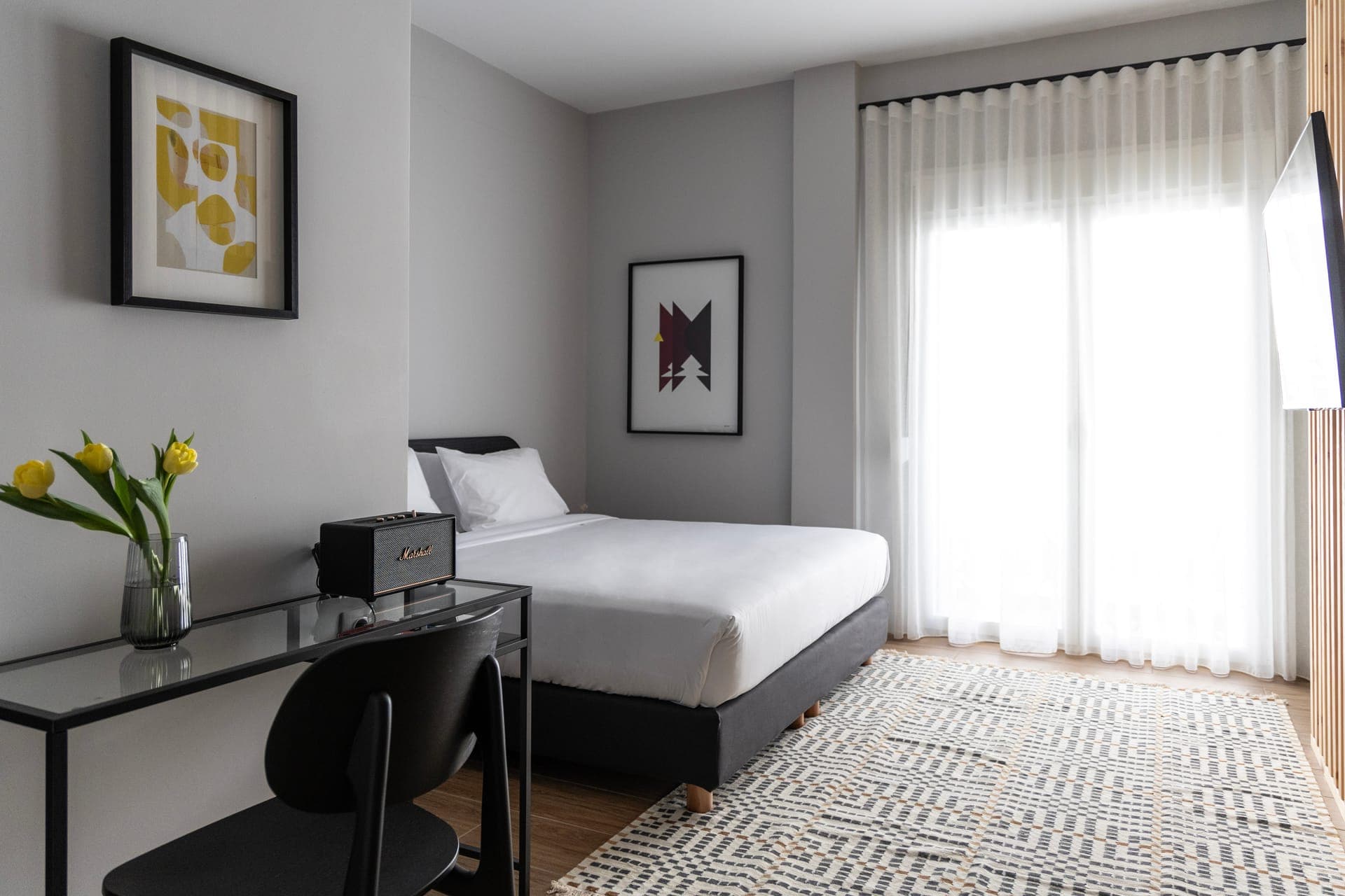 room-types-ELLIOTPETR-STDB-0.jpg