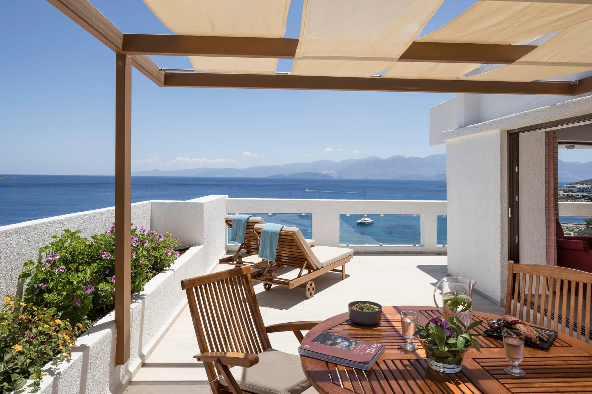room-types-ELOUNDAMH-SSTE-0.jpg