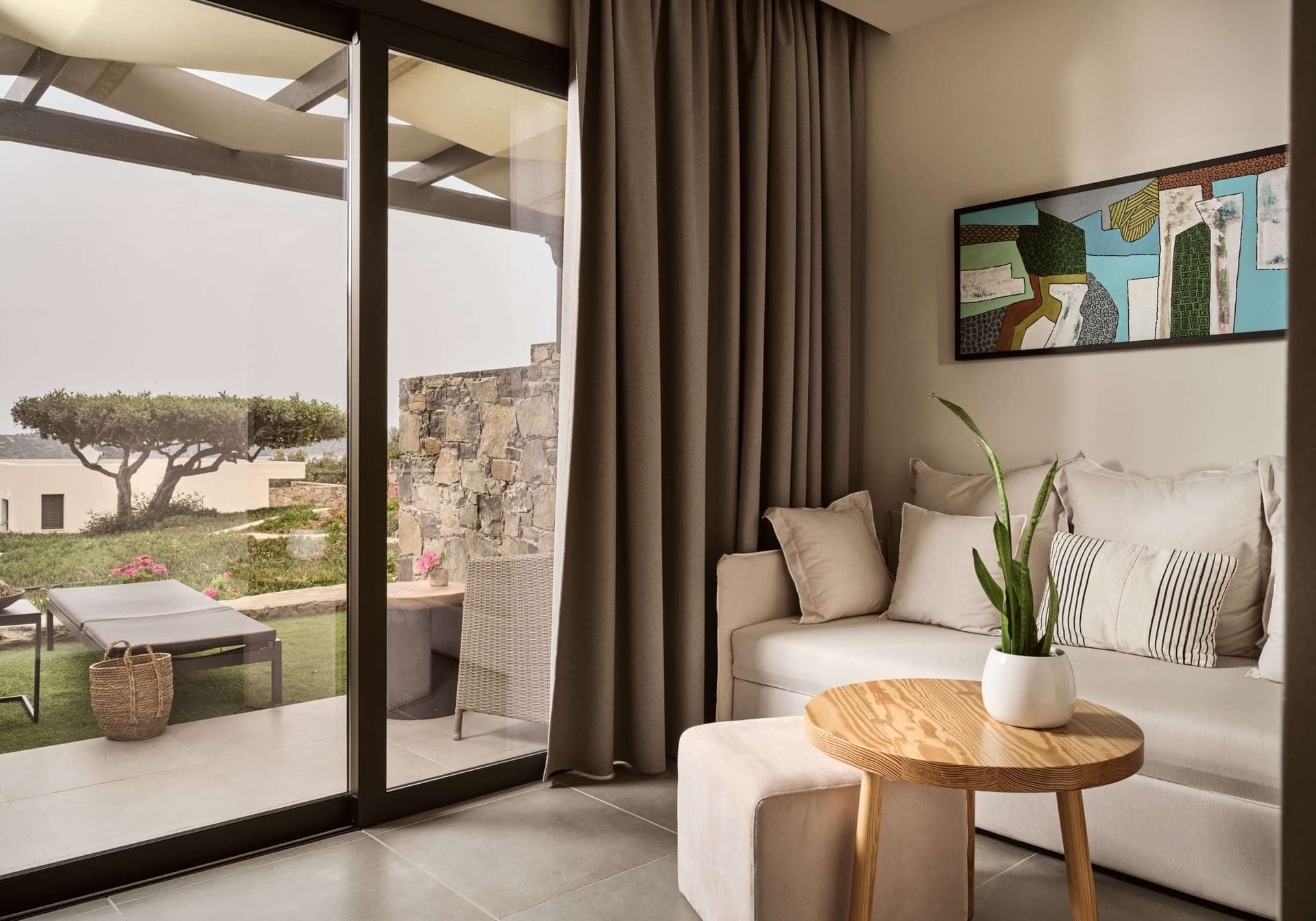 room-types-ELOUNDAPAL-CLGAR-0.jpg